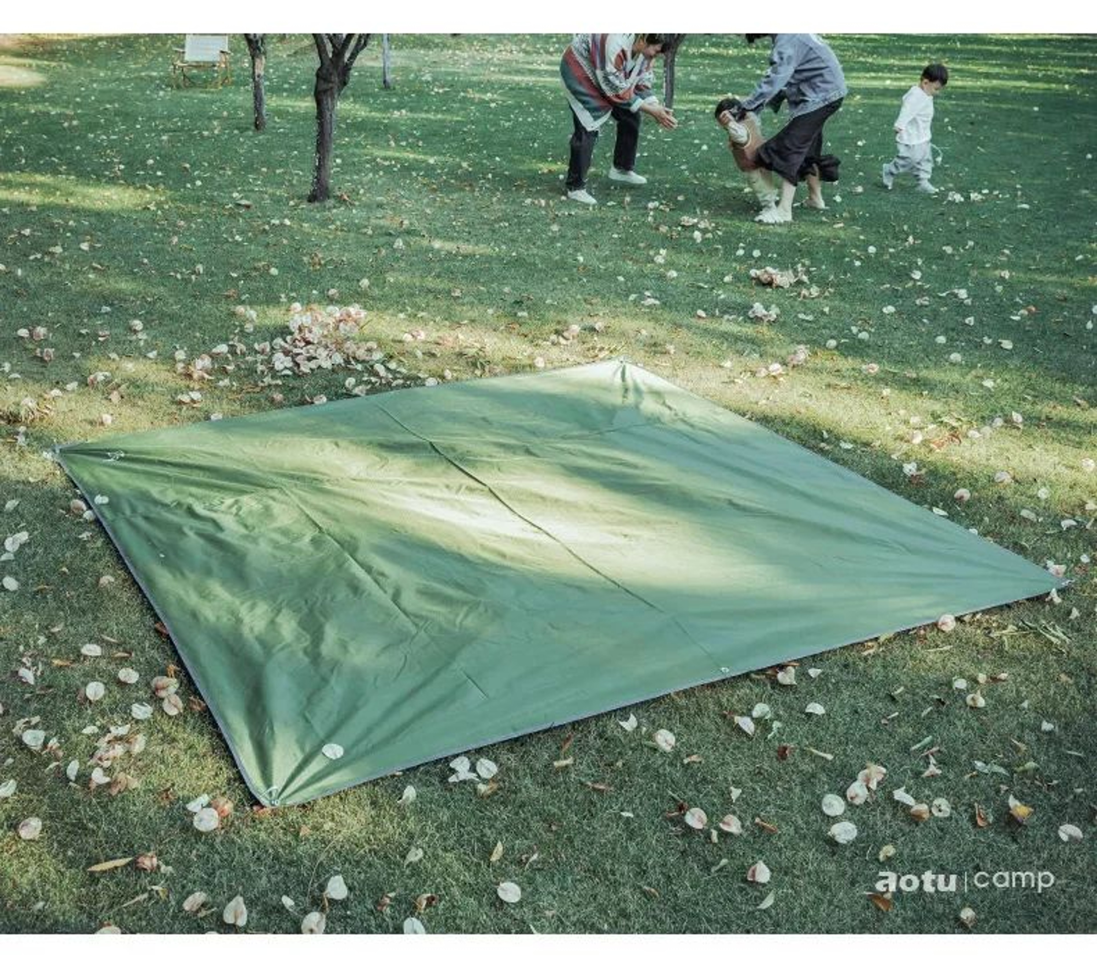 Waterproof Camping Tarp For Hammock Shelter And Picnic Ground Cover 10