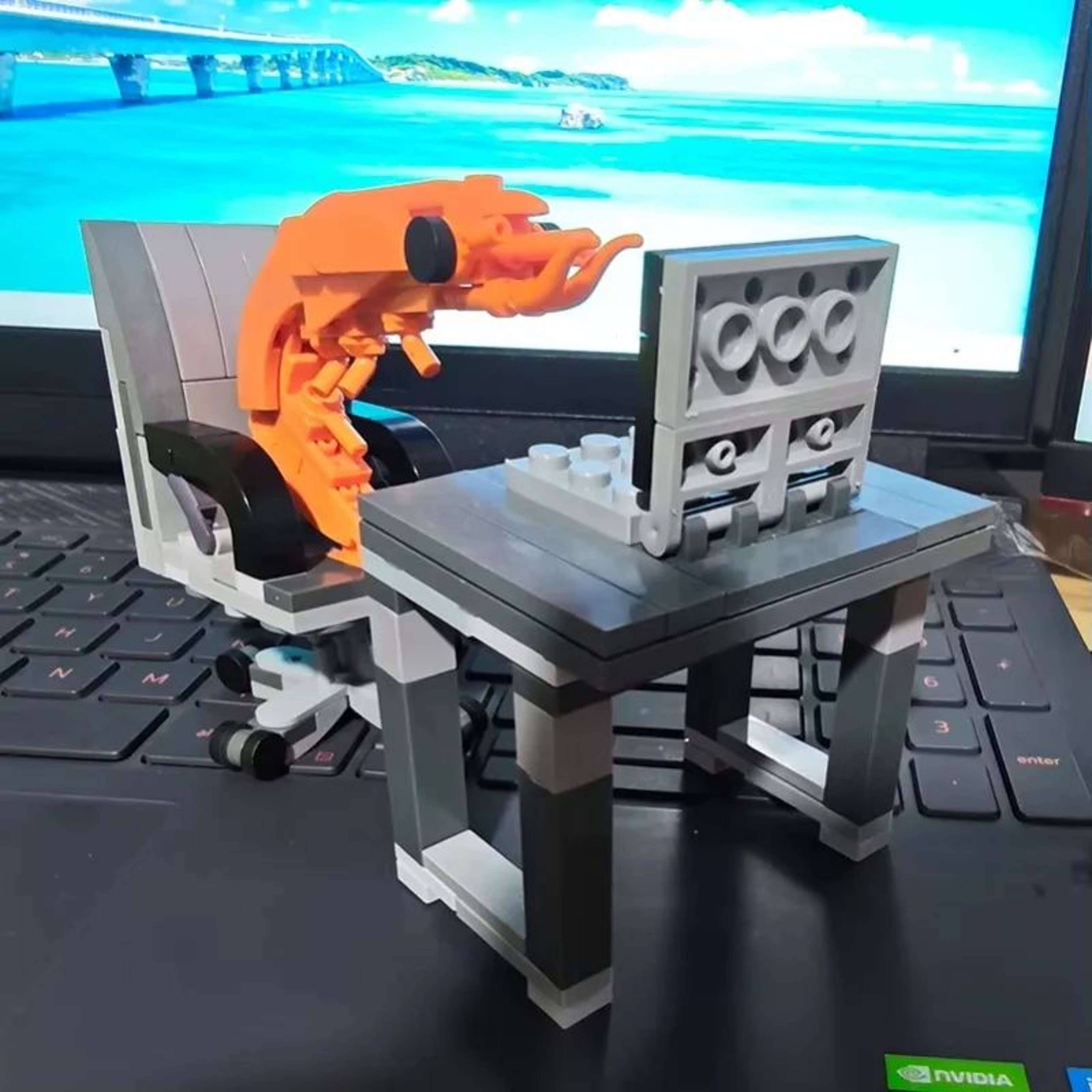 Working Shrimp Mini Building Block Kit 155 Pieces  Funny Office Desk Toy Ornament DIY Model 1
