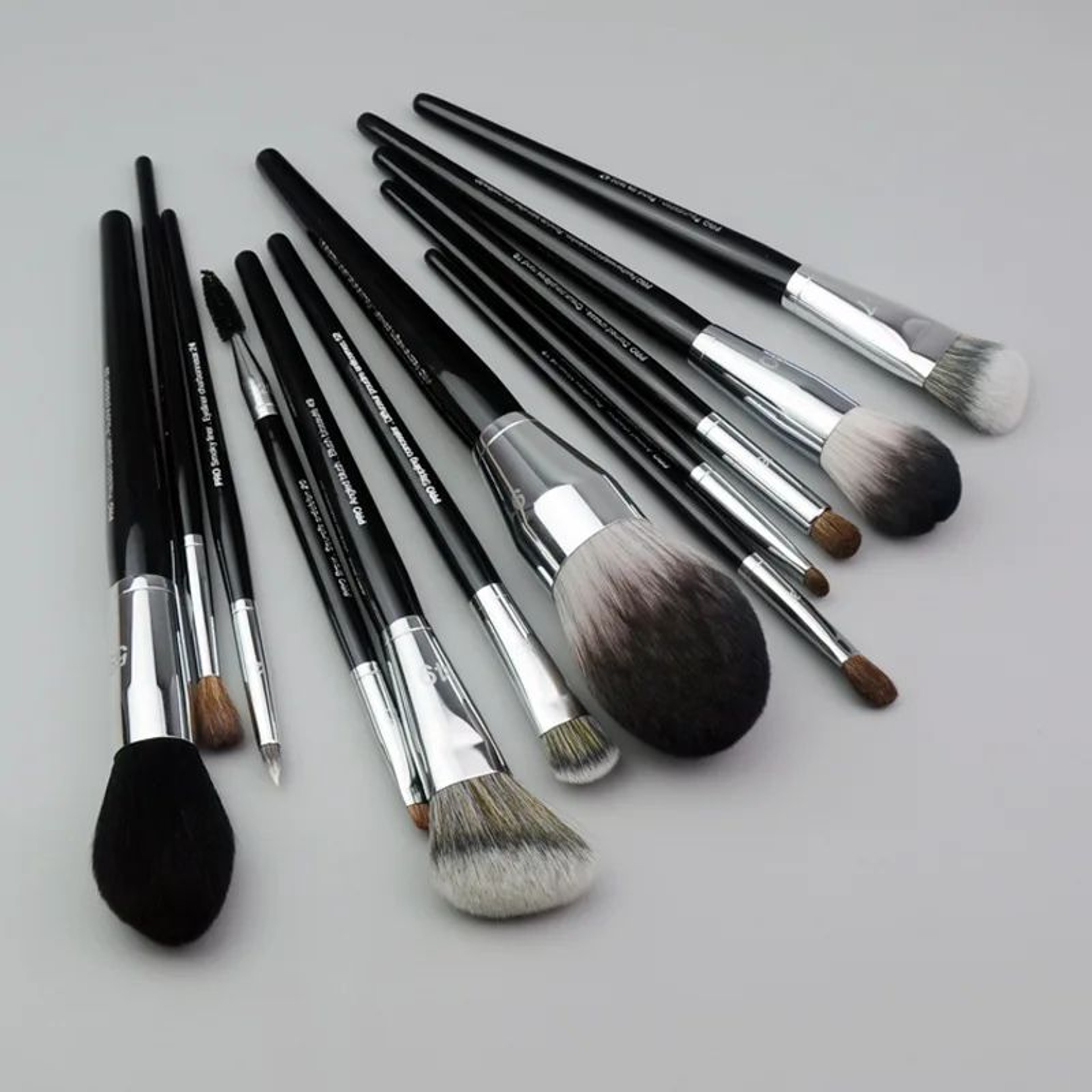 Professional Makeup Brush Set For Foundation Concealer And Eyeshadow 2