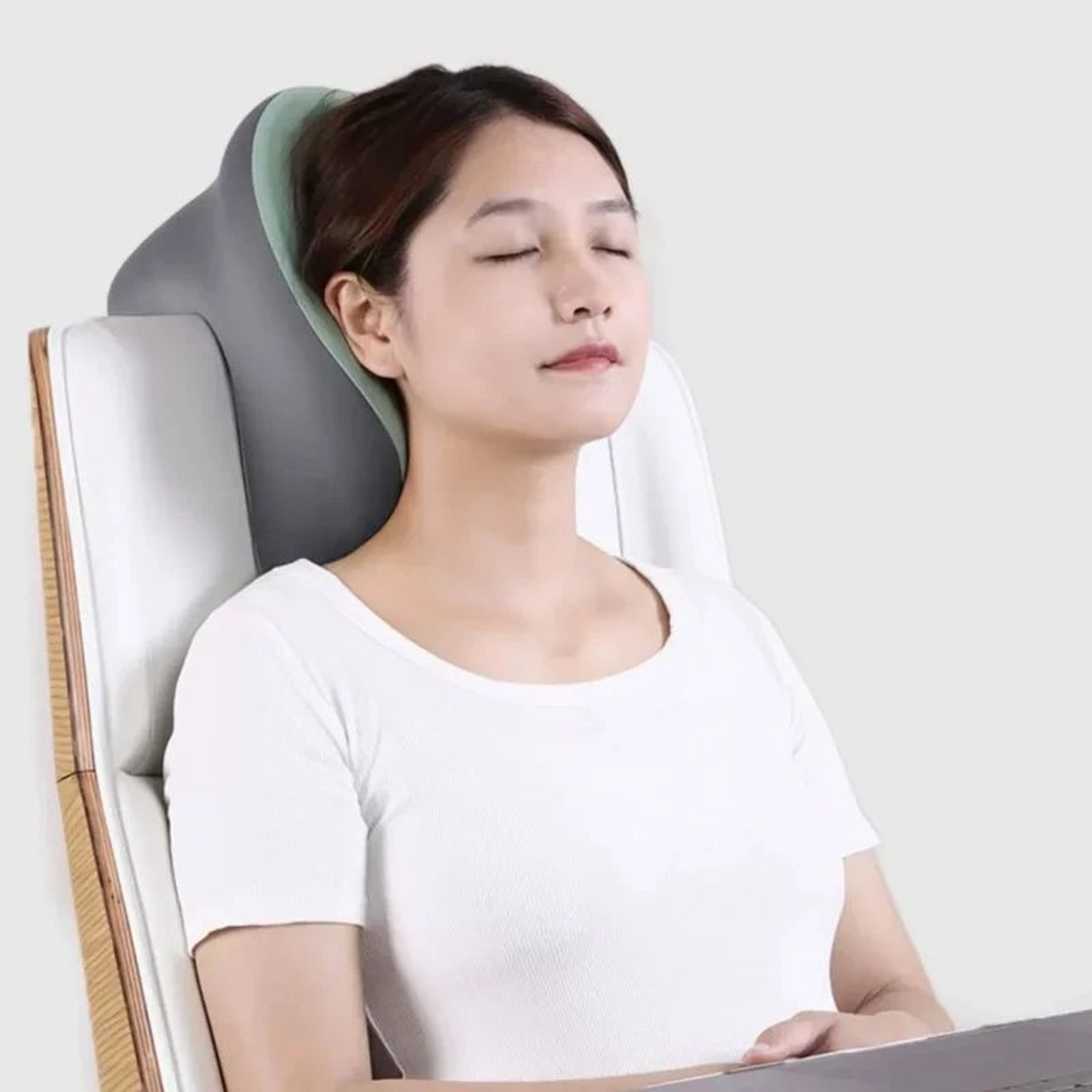Portable Memory Foam Travel Neck Pillow With Ergonomic UShaped Support 3