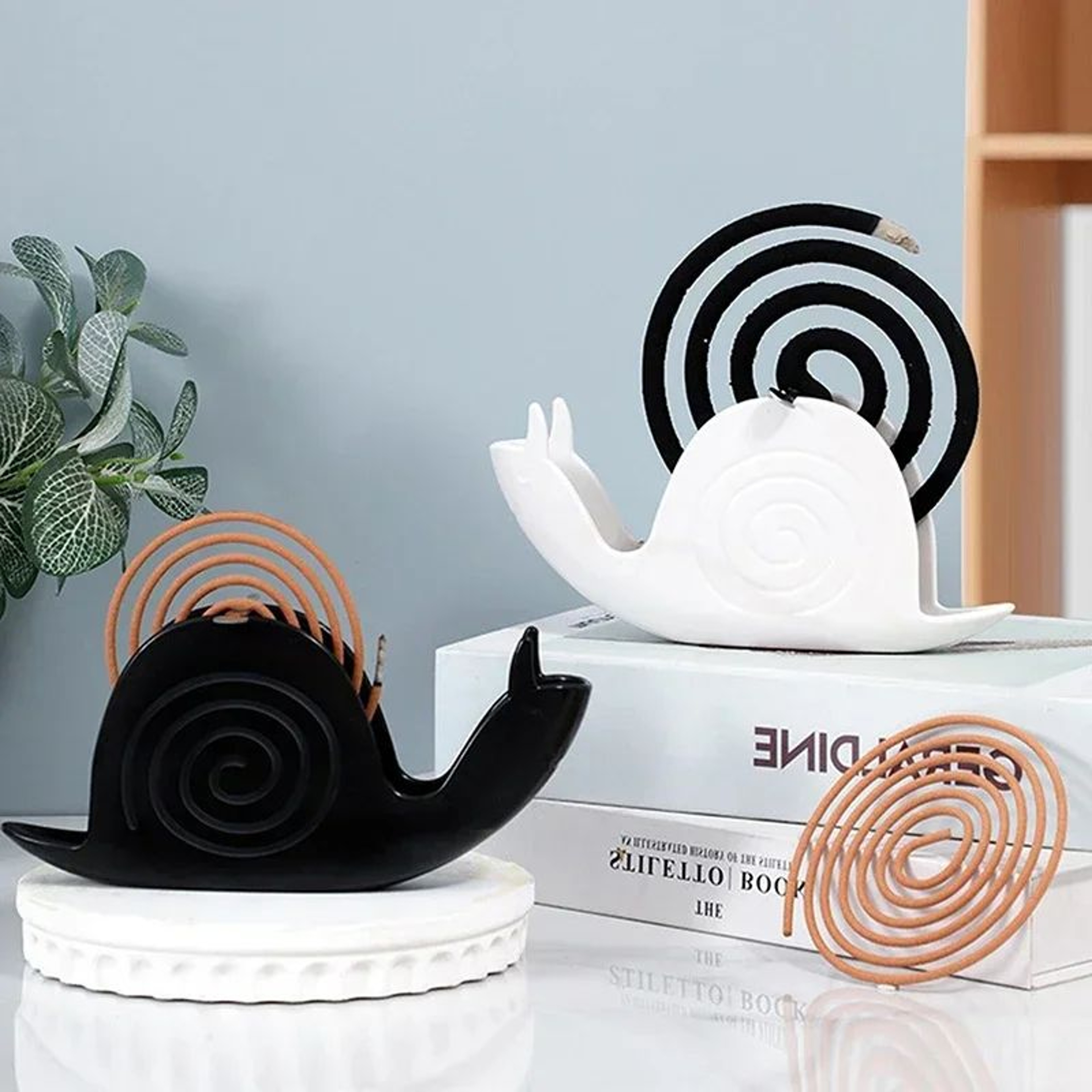 SnailGuard Mosquito Coil Holder With Ash Catcher Tray 2