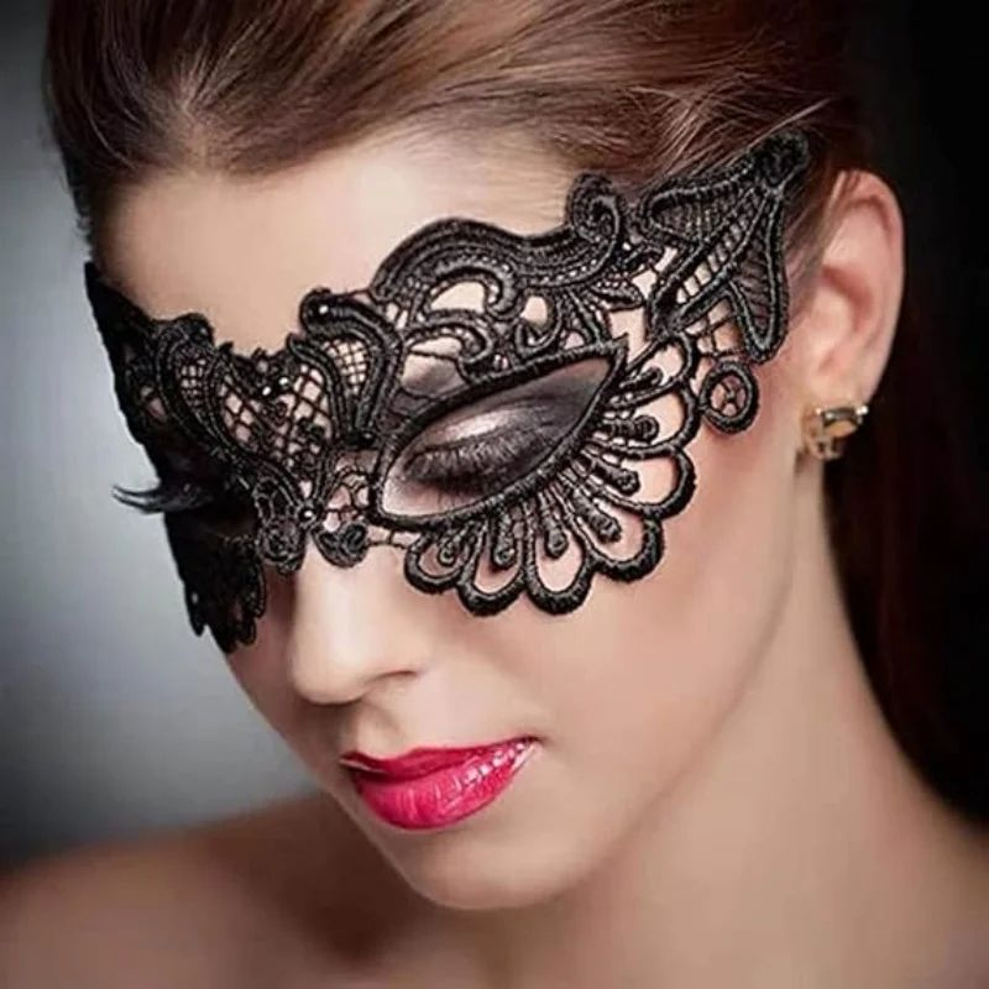 Elegant Lace Masquerade Mask For Women Halloween And Costume Party Eye Mask 3