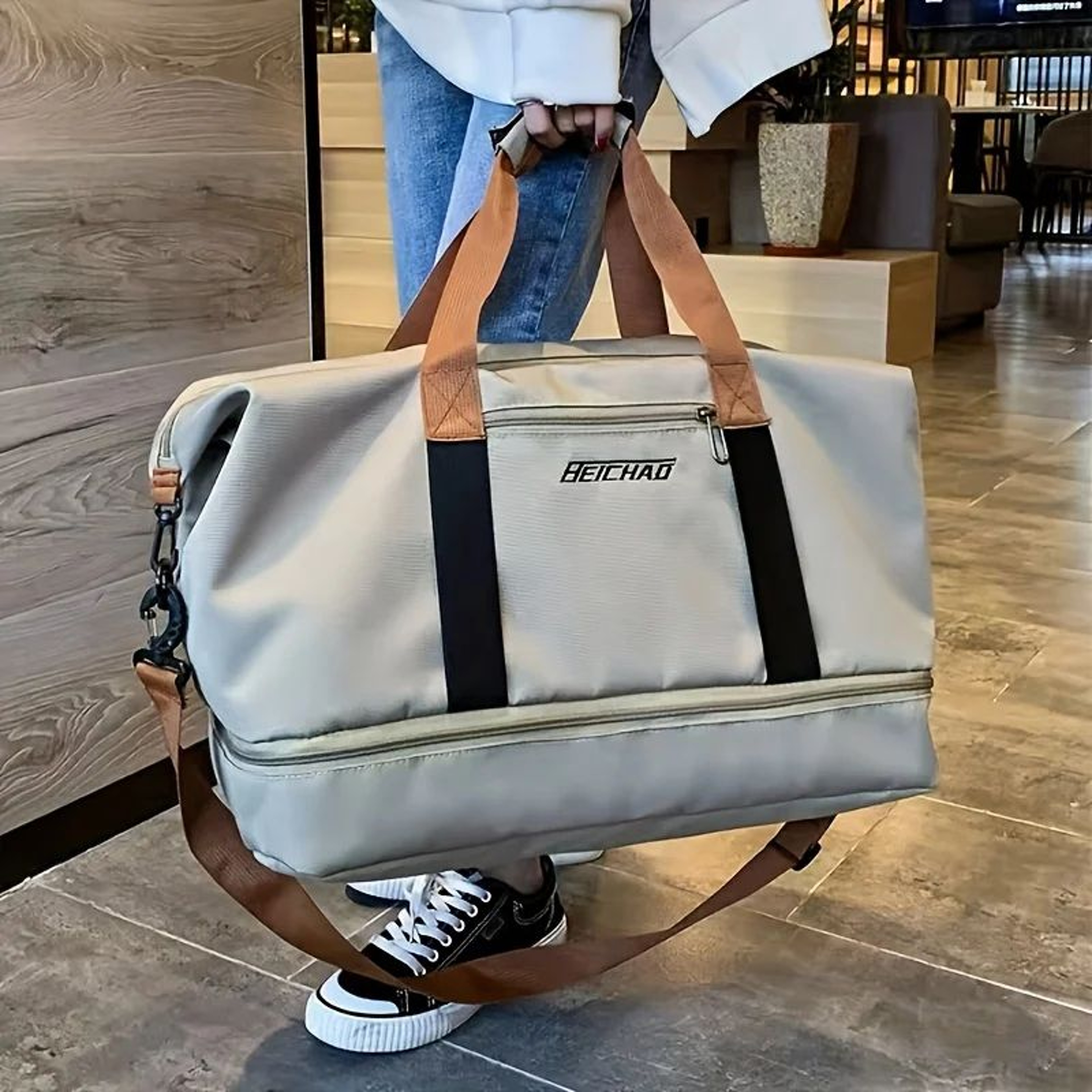 Large Capacity Gym Duffel Bag With Shoe Compartment And Luggage Sleeve 2