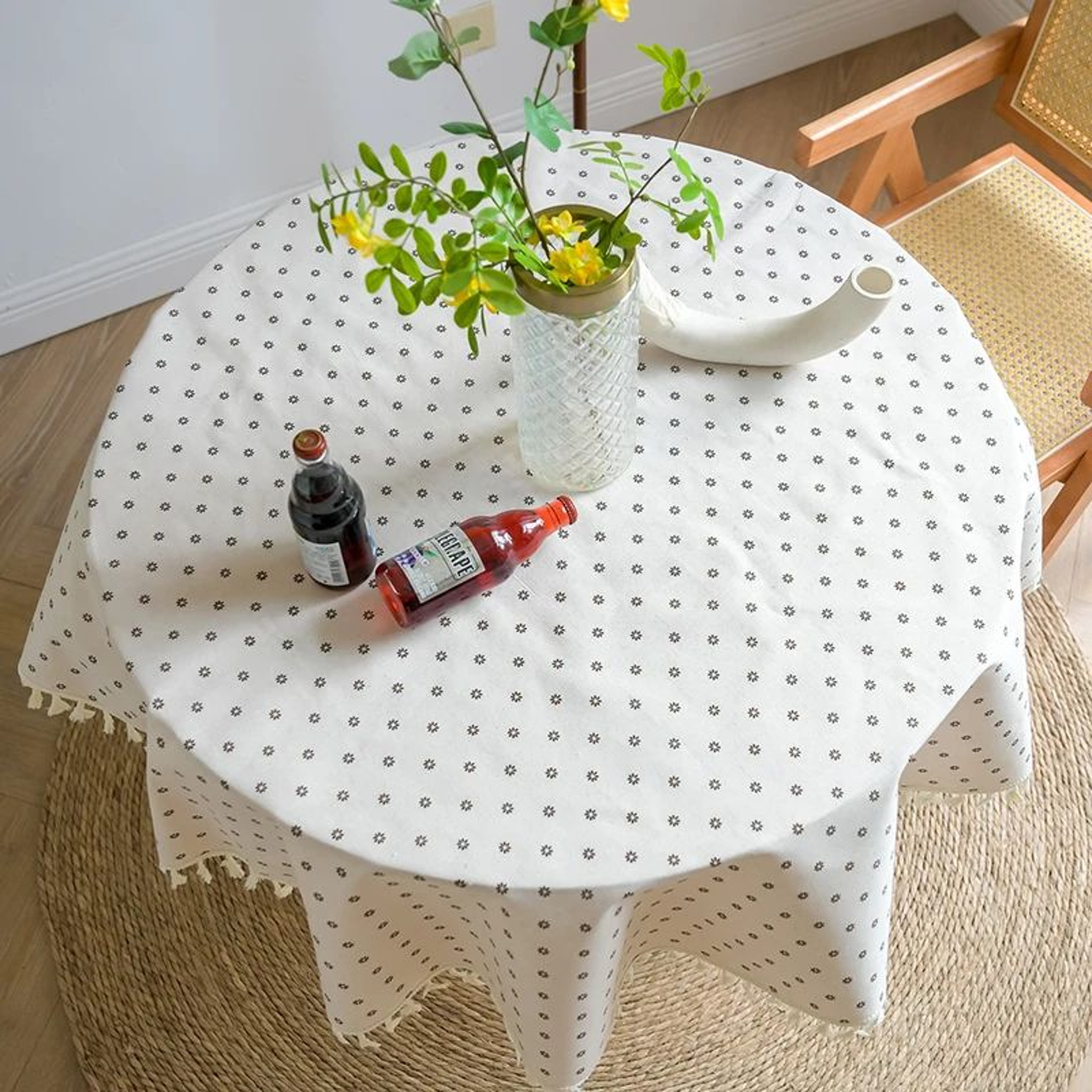 Vintage Floral Round Tablecloth Washable Farmhouse Dining Table Cover 1