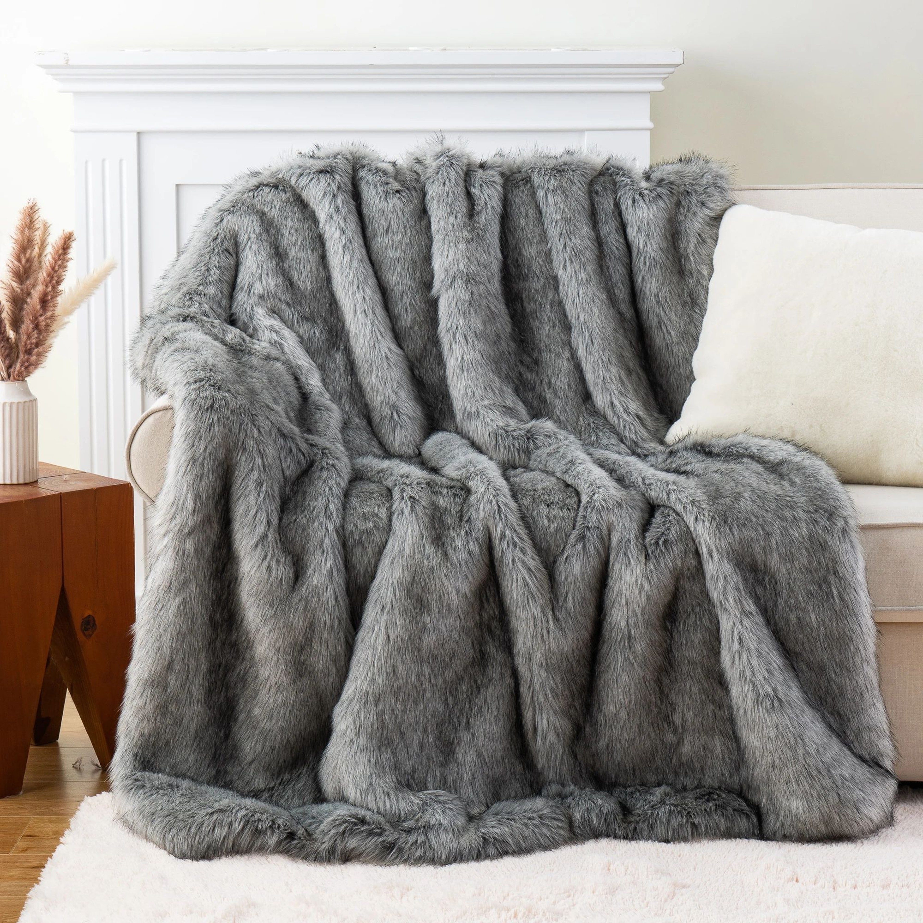 Luxury Faux Fur Throw Blanket Soft Fluffy Warm Blanket For Bed And Sofa 6