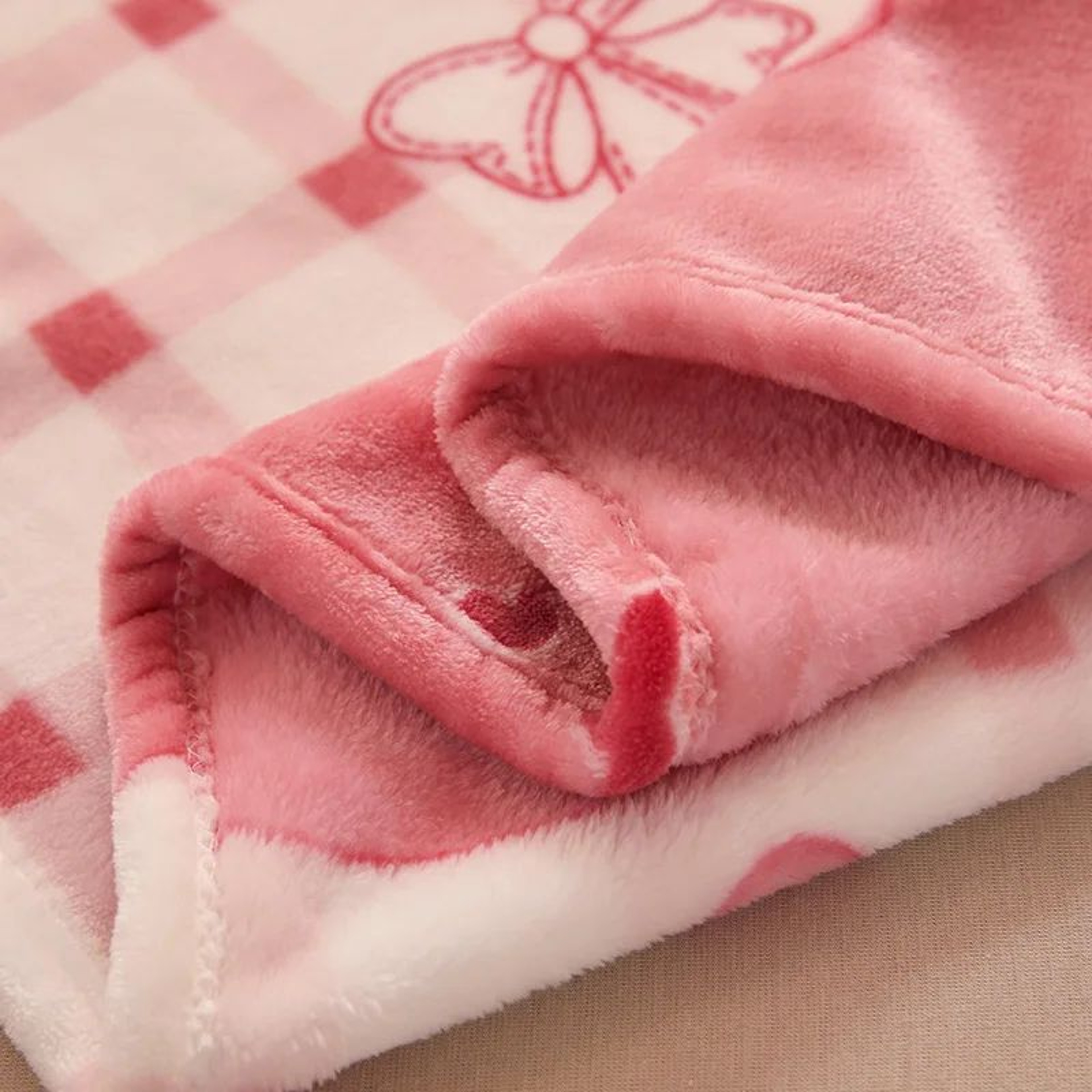 Cartoon Strawberry Flannel Fleece Blanket Soft Cozy Throw For Bed And Sofa 5