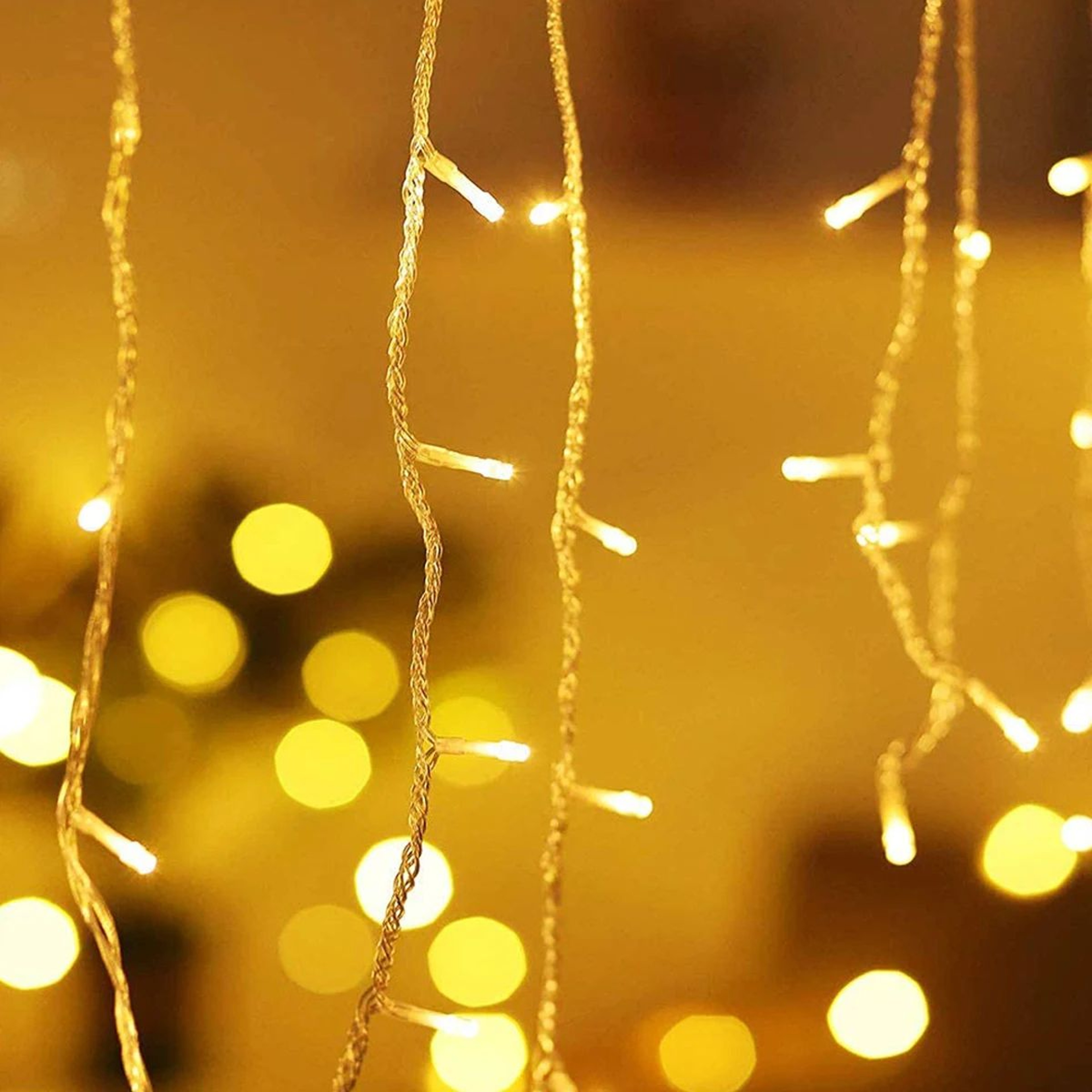 LED Icicle Waterfall String Lights For Outdoor Christmas And Eaves Decor 1