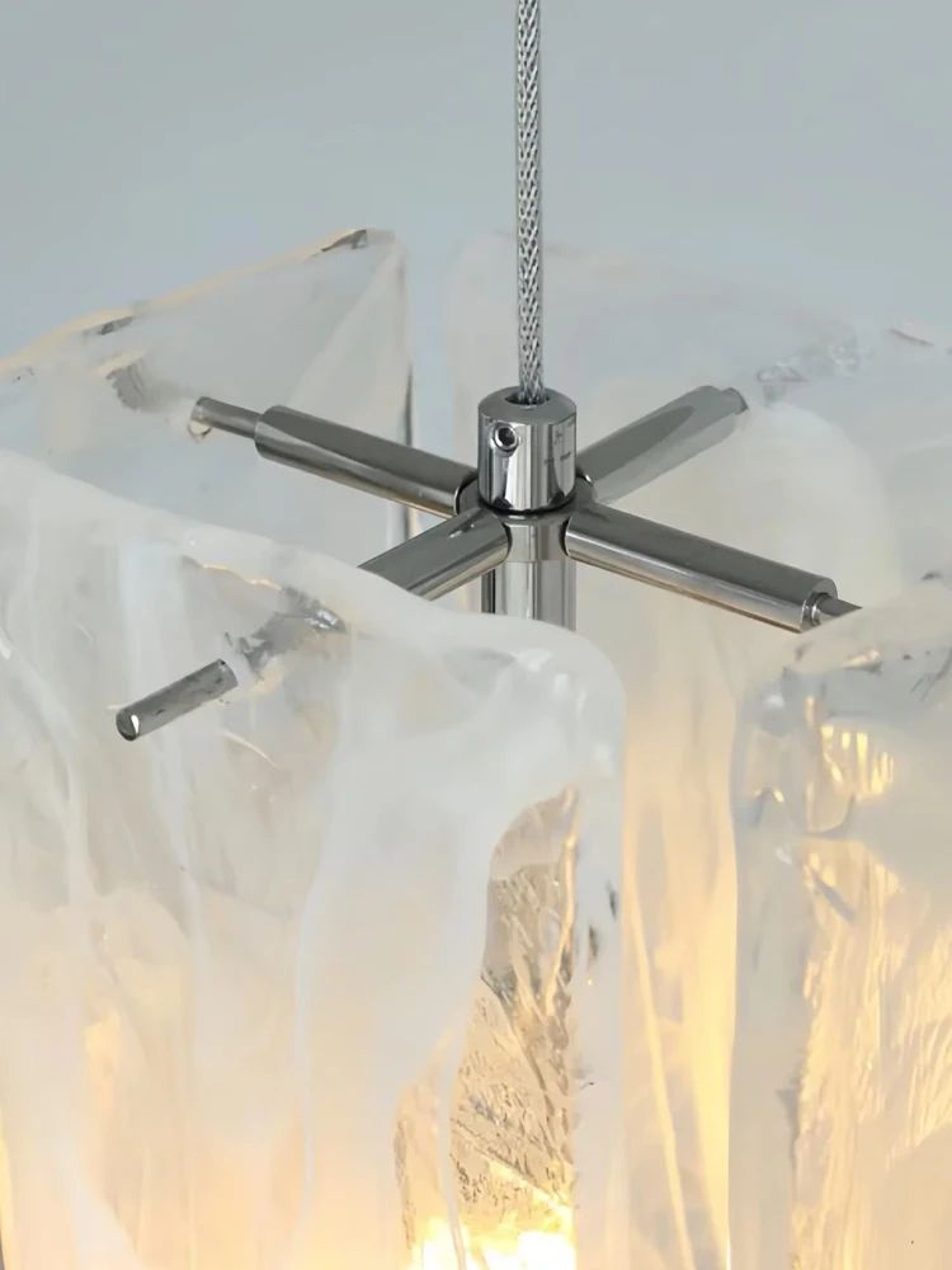 Postmodern Cloud Glass Pendant Light Modern Hanging Chandelier For Dining Room And Bedroom 4