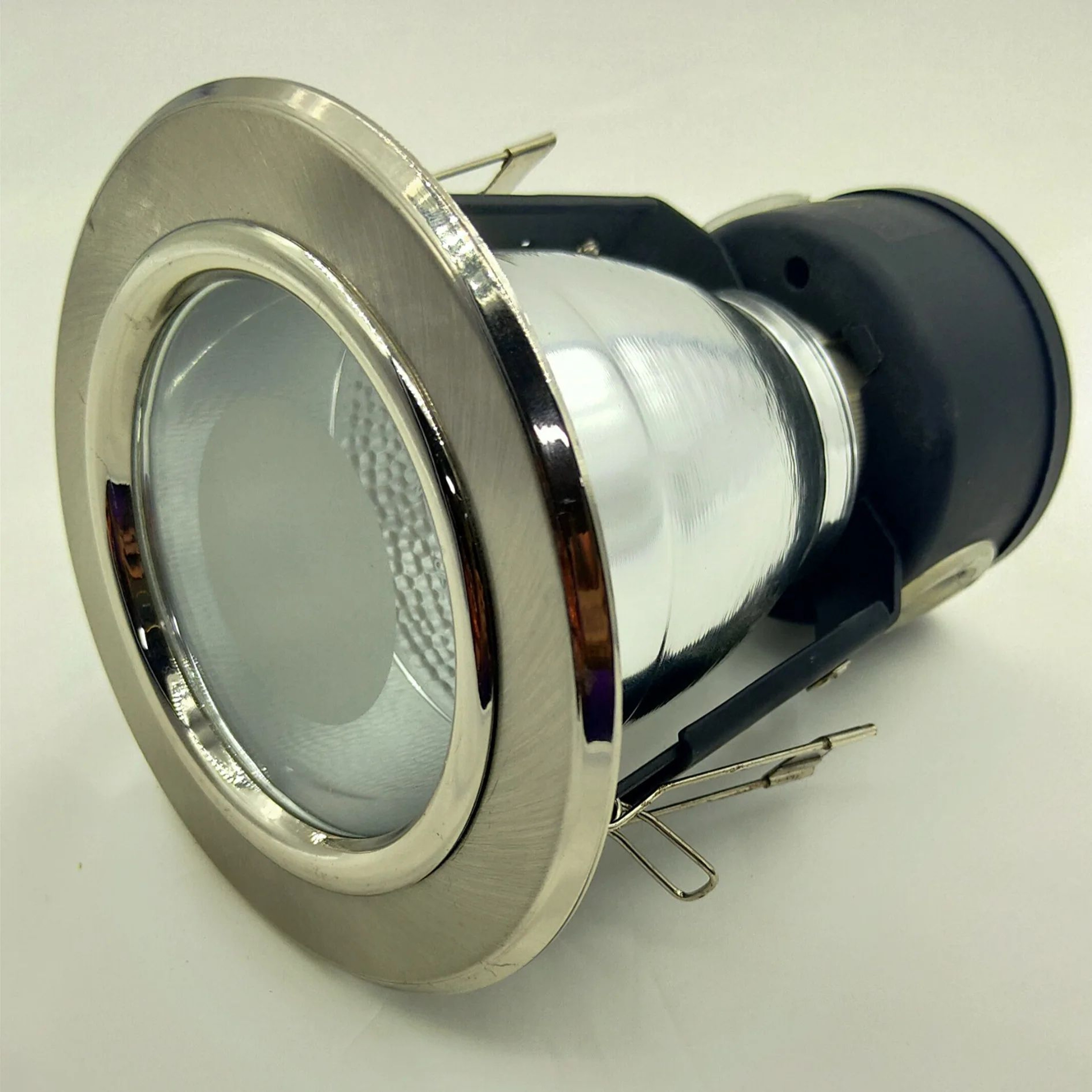 Recessed Ceiling Downlight Kit With Replaceable E26 E27 Bulb Socket For Bathroom And Home Lighting 8