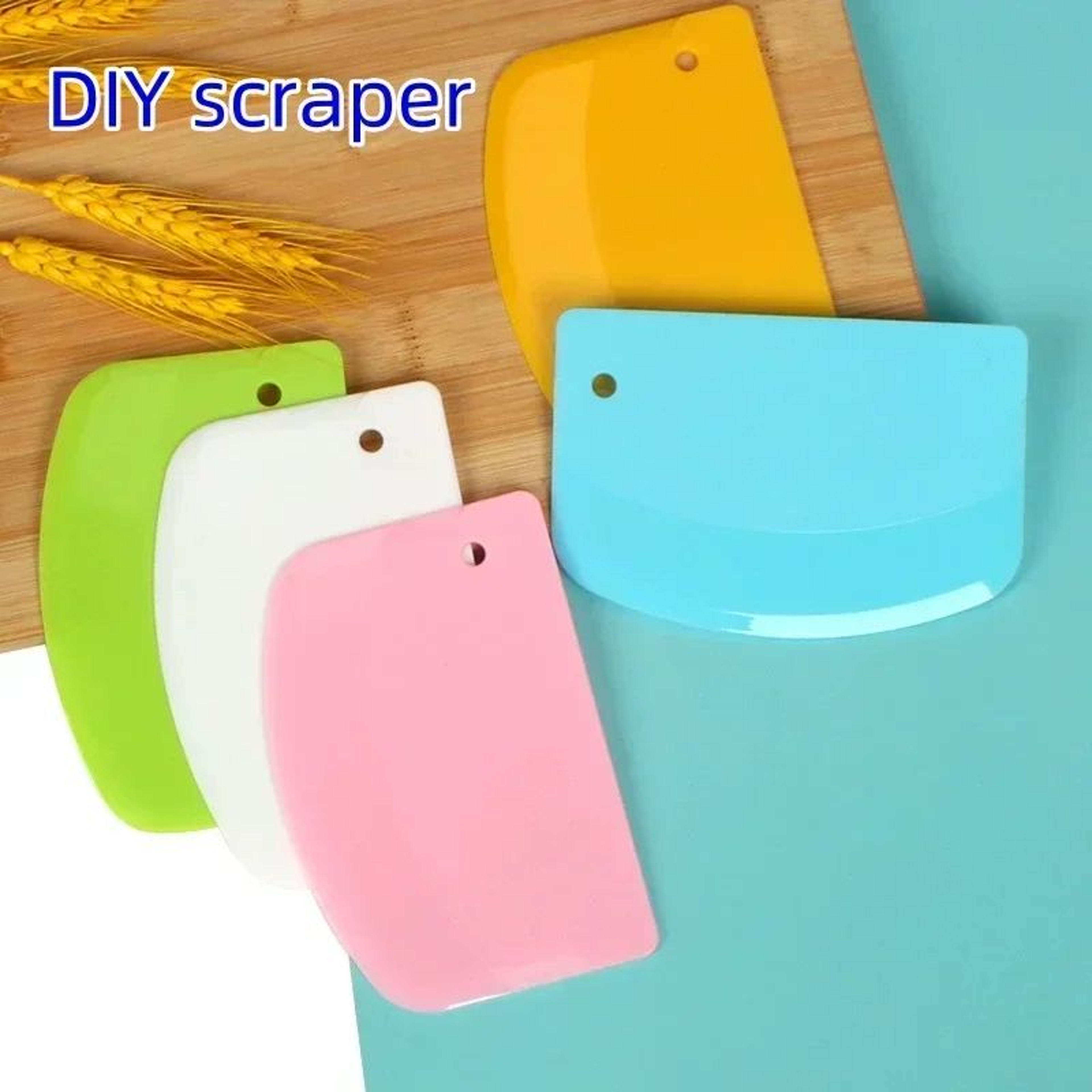 Plastic Dough Scraper And Cake Smoothing Tool 0