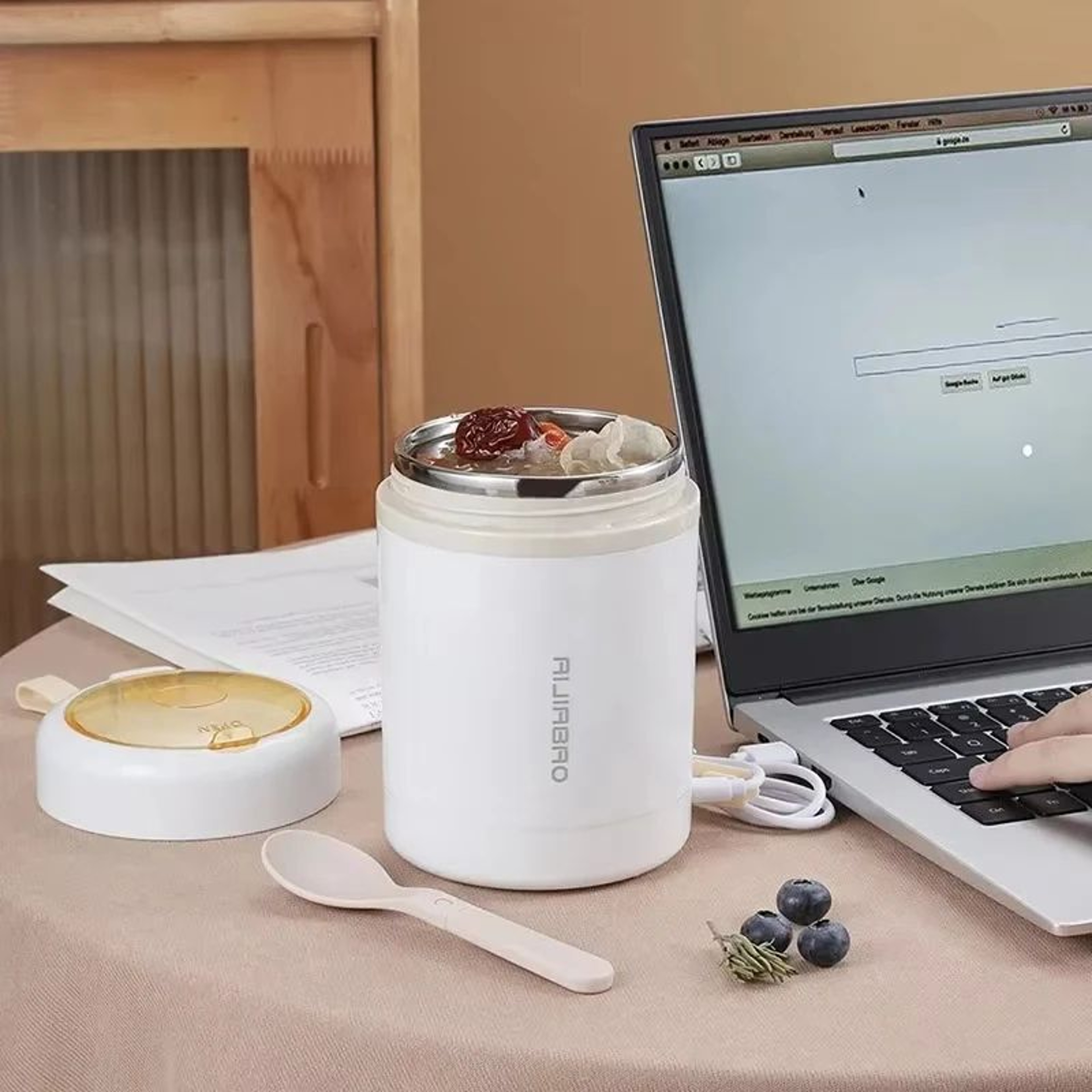 600ML Portable Electric Heated Lunch Box USB Food Warmer 2
