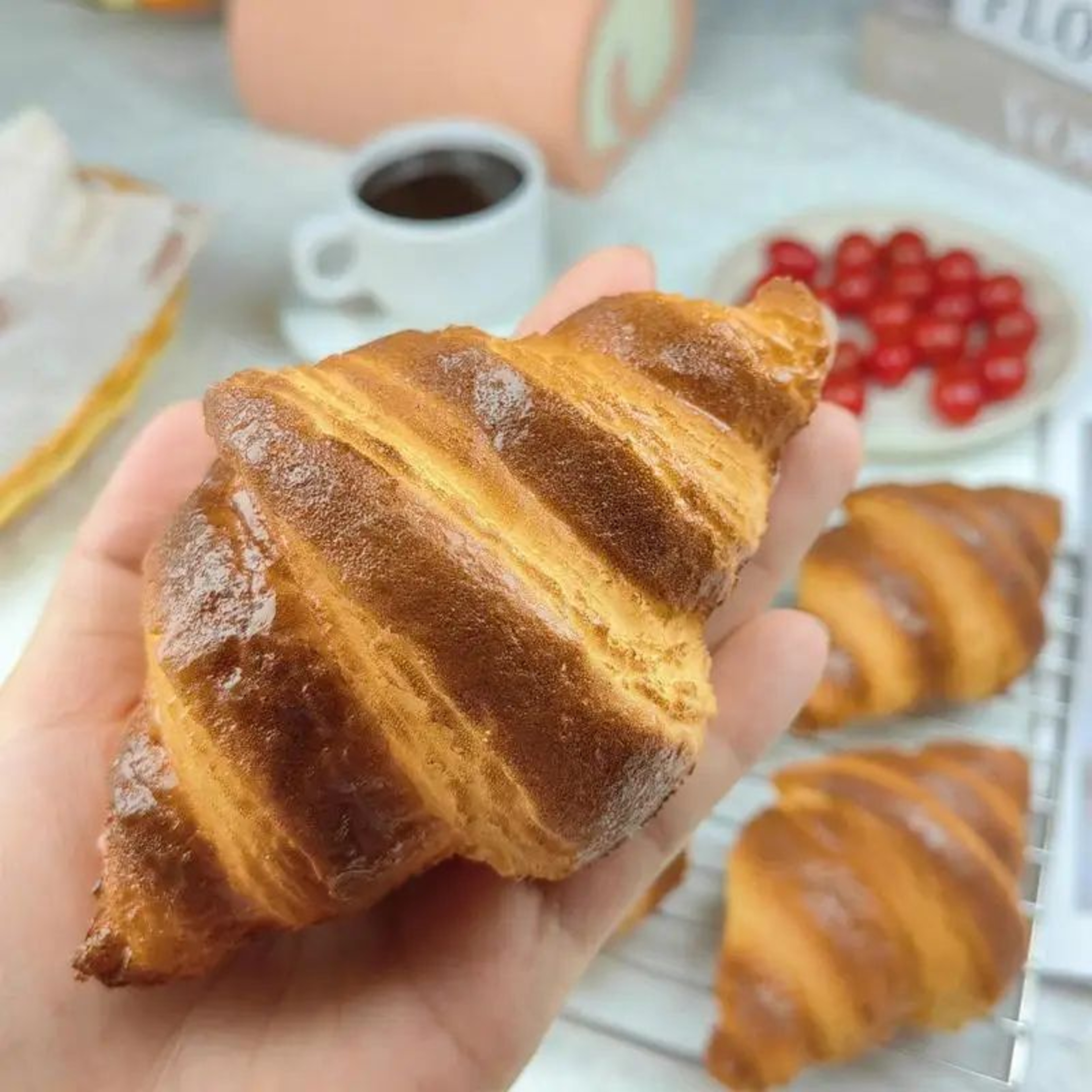 Realistic Artificial Croissant Bread Display Decor 0