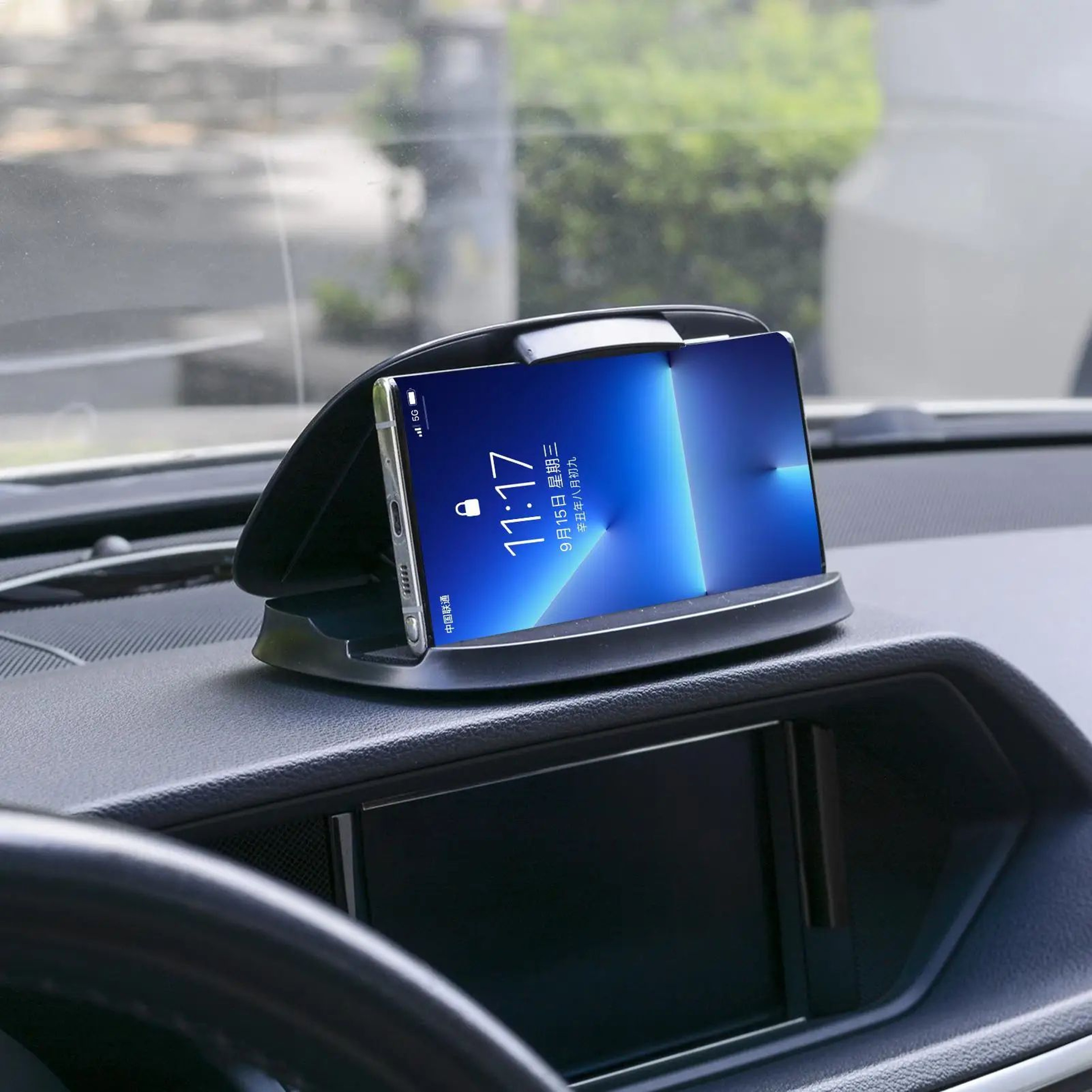 360 Degree Rotating Car Dashboard Phone Holder For GPS Navigation 0