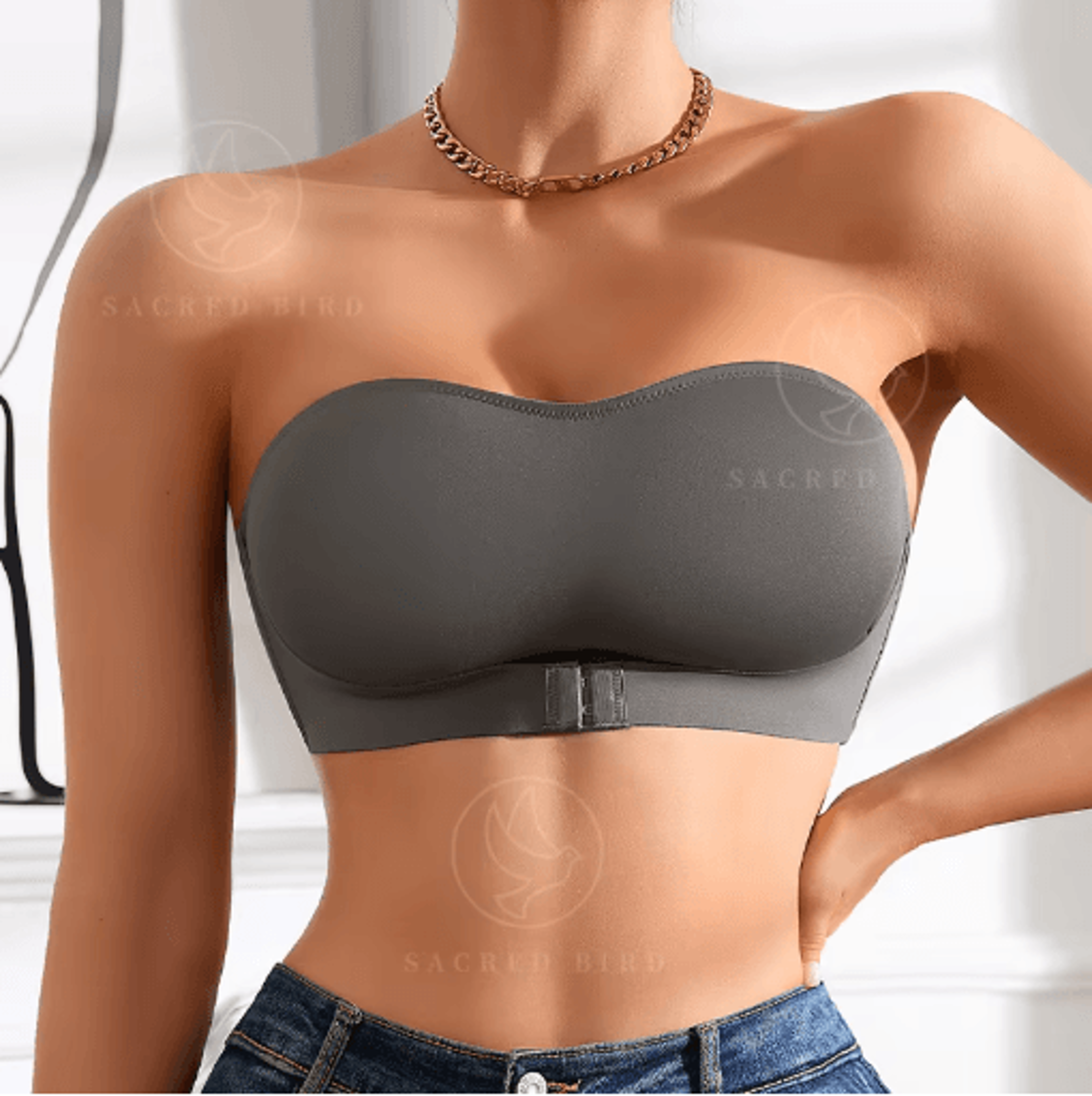 SlipProof Ice Silk Strapless Seamless Bra With Padded Support 10