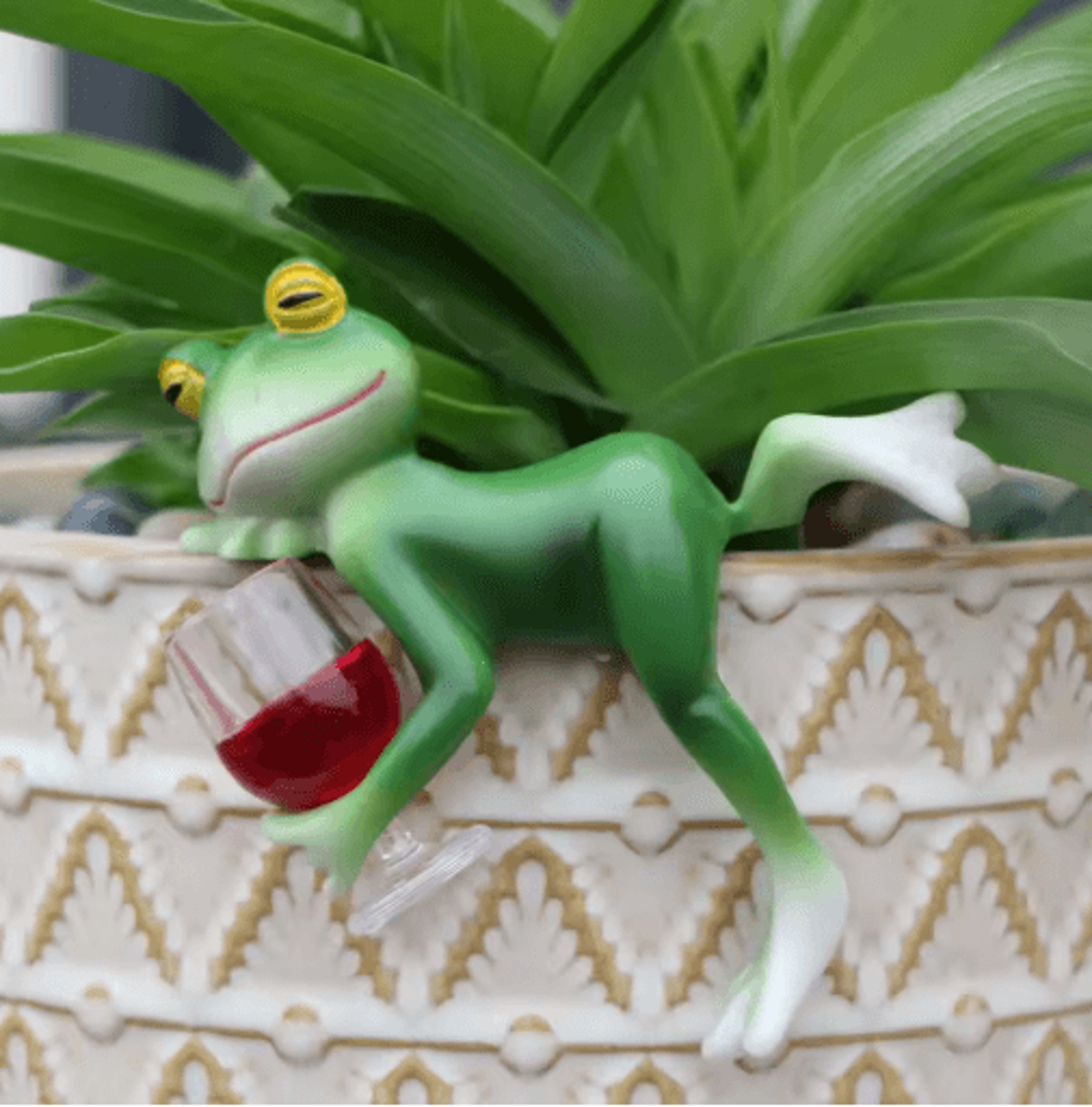 Frog Wine Glass Garden Hanging Whimsical Frog Garden Decor 3