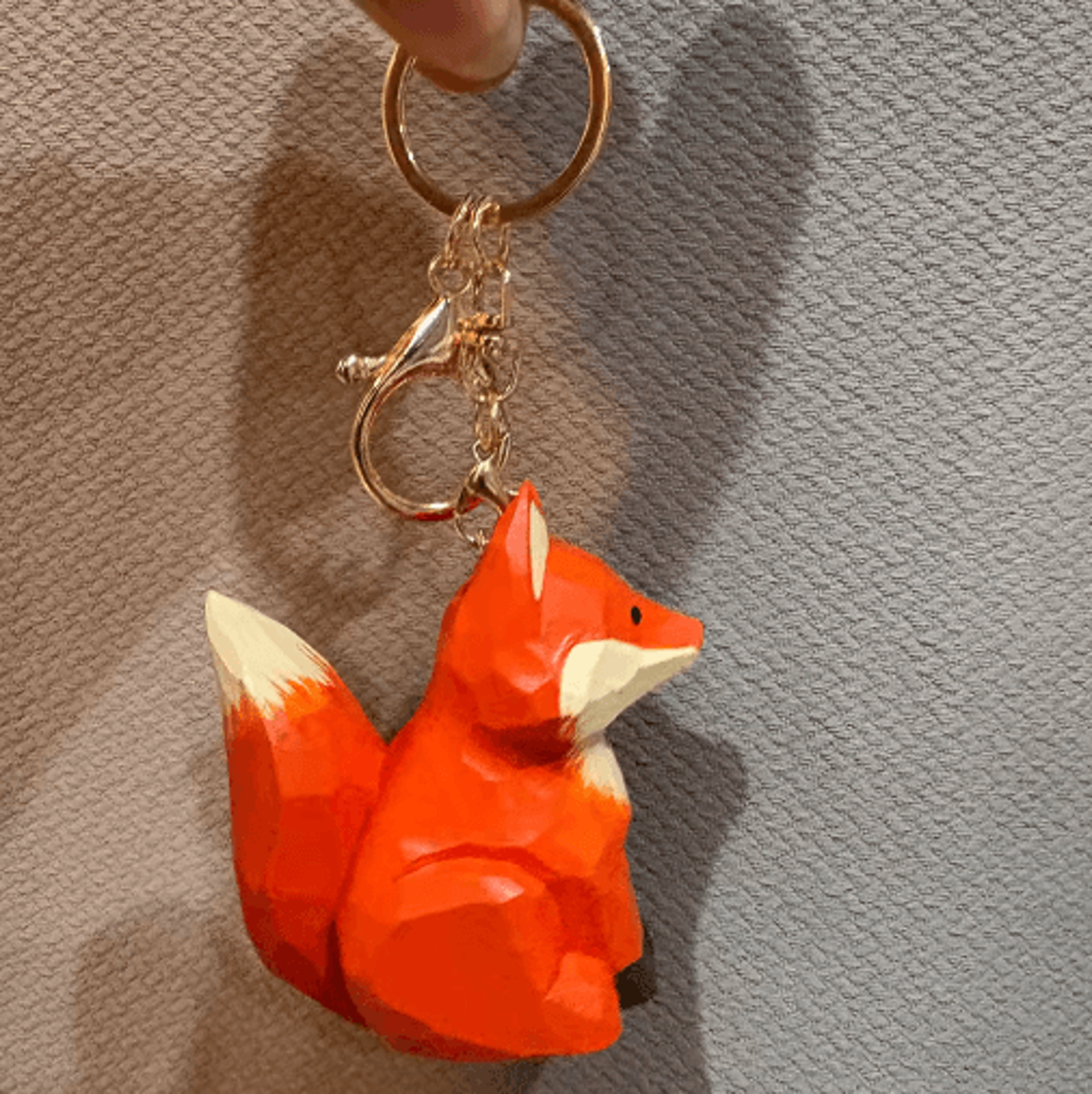 Handcrafted Solid Wood Fox Sculpture Rustic Wood Animal Figurine For Home  Office Decor 5