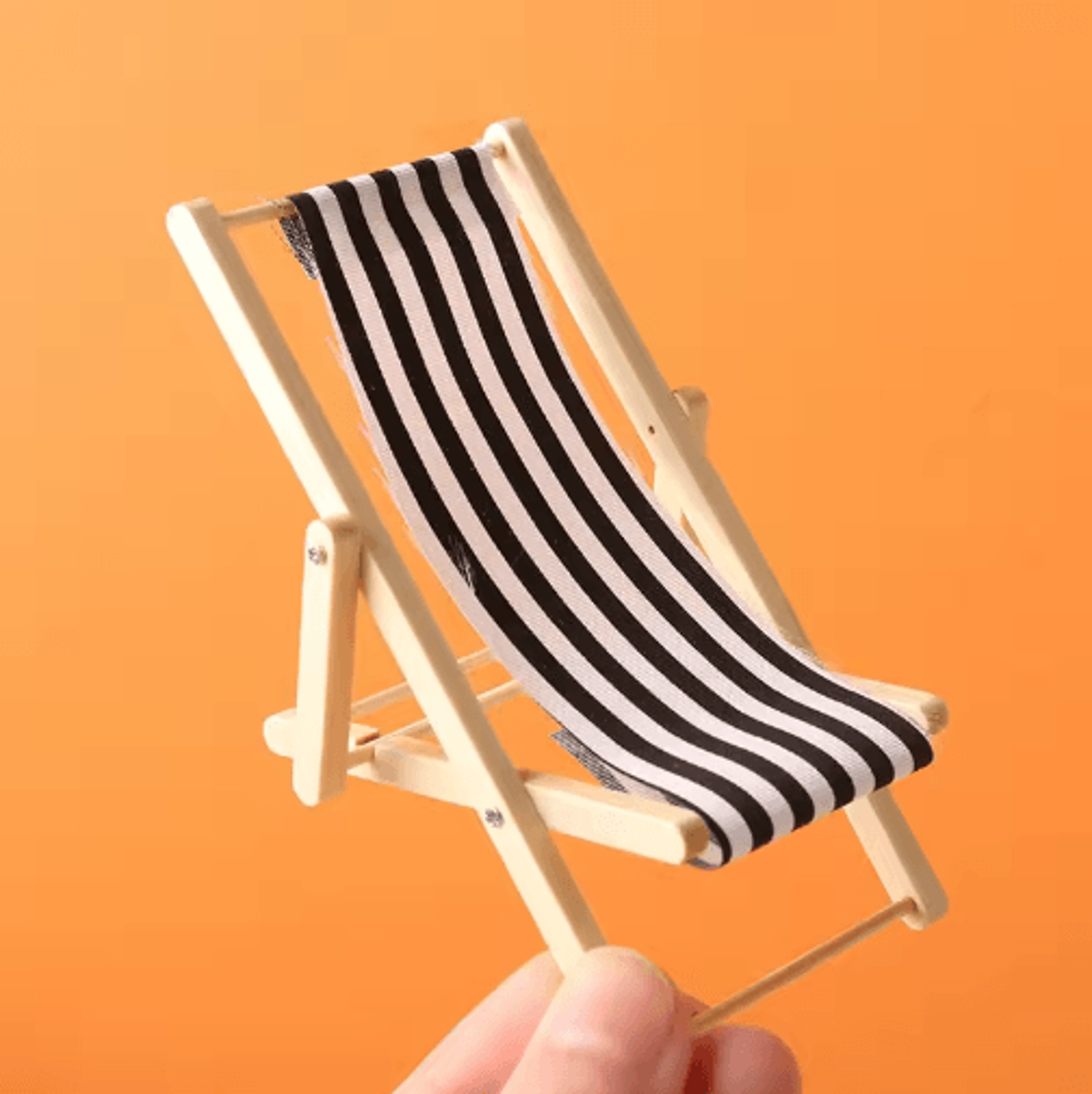 Mini Wooden Beach Chair Model  Dollhouse Outdoor Reclining Furniture Accessory 4