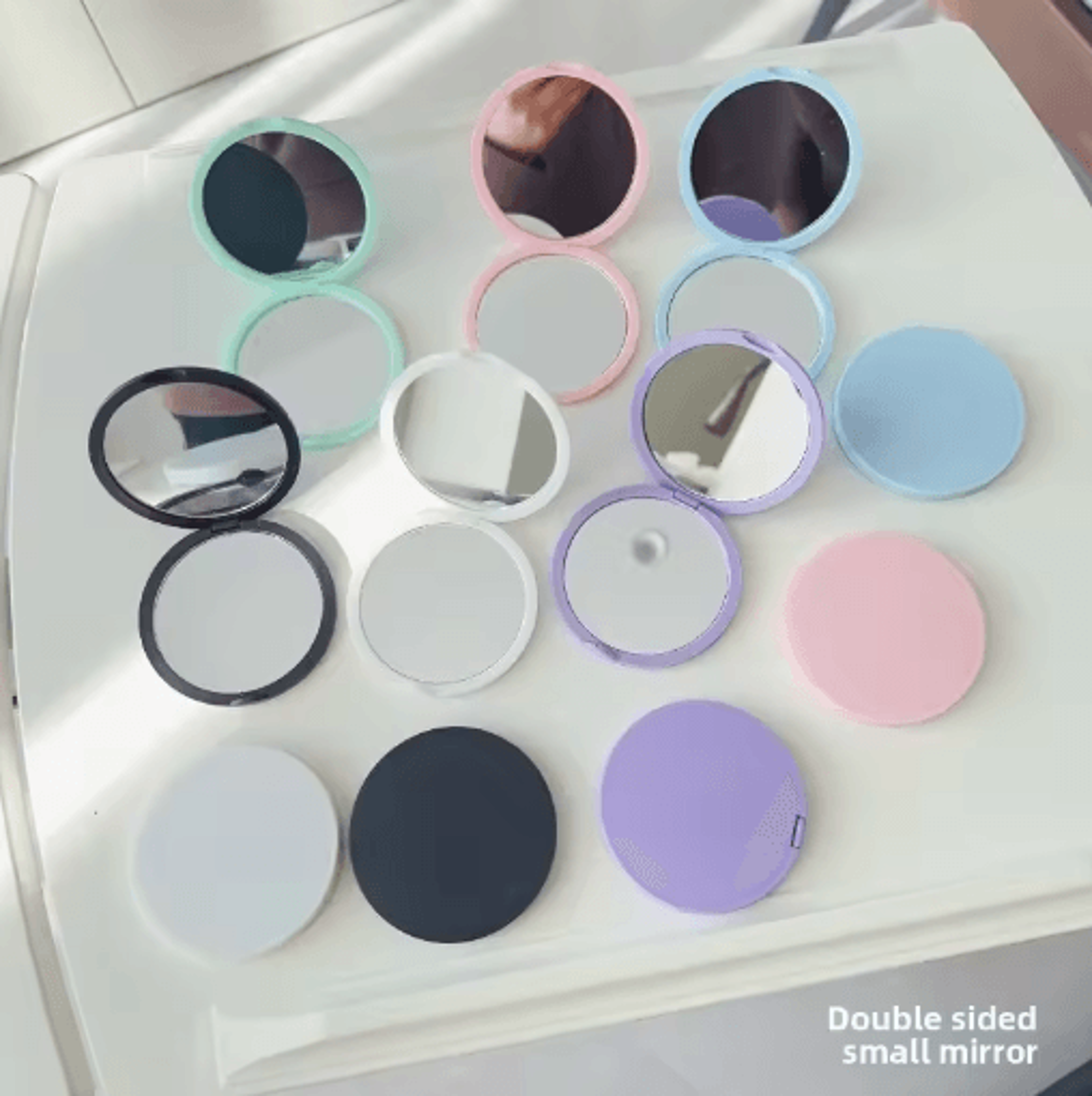 Portable Foldable Makeup Mirrors  Mini Handheld Travel Cosmetic Mirror Sets 2