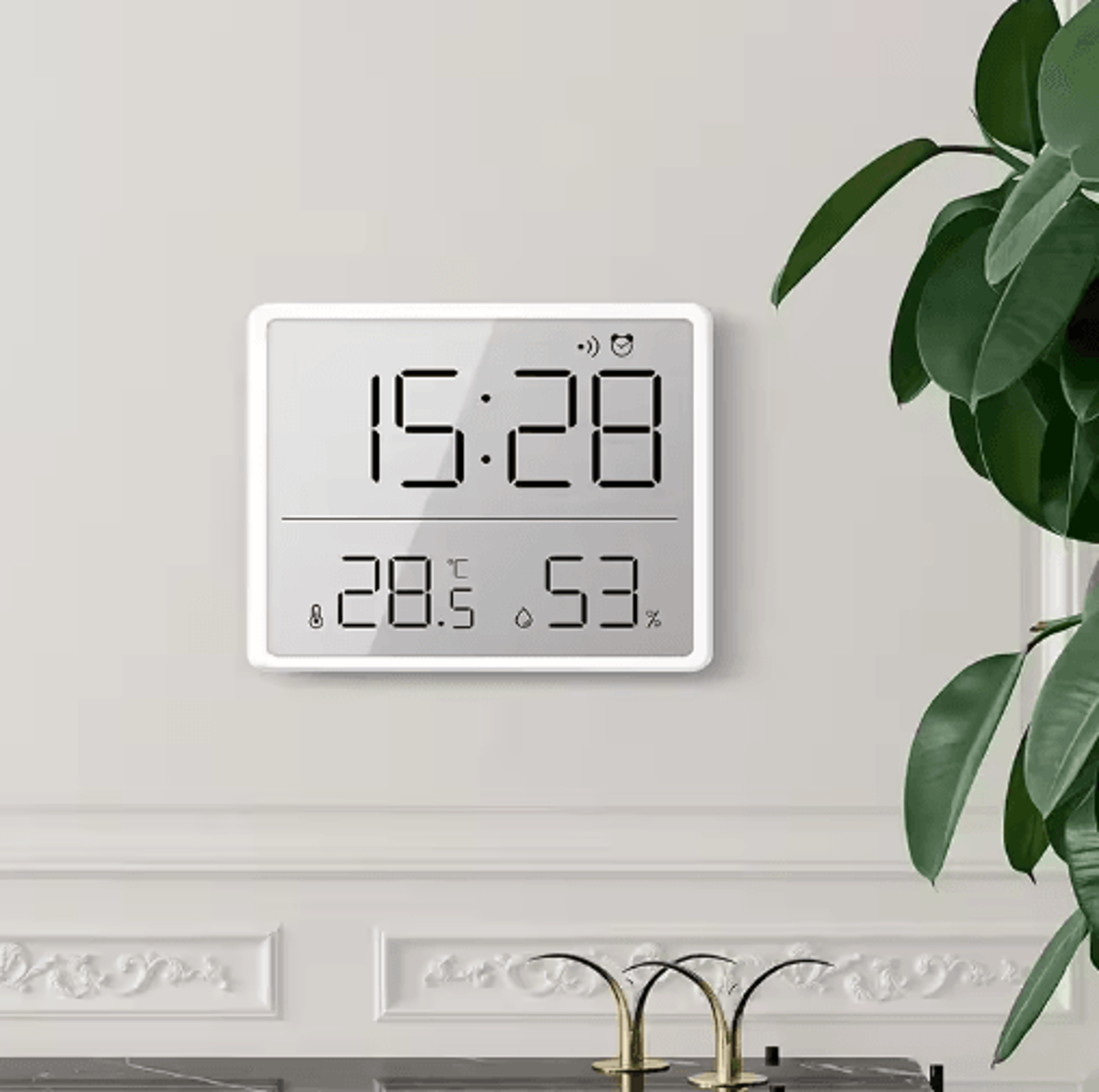 UltraThin LCD Alarm Clock  Large Temperature  Humidity Display With Magnetic Design 6