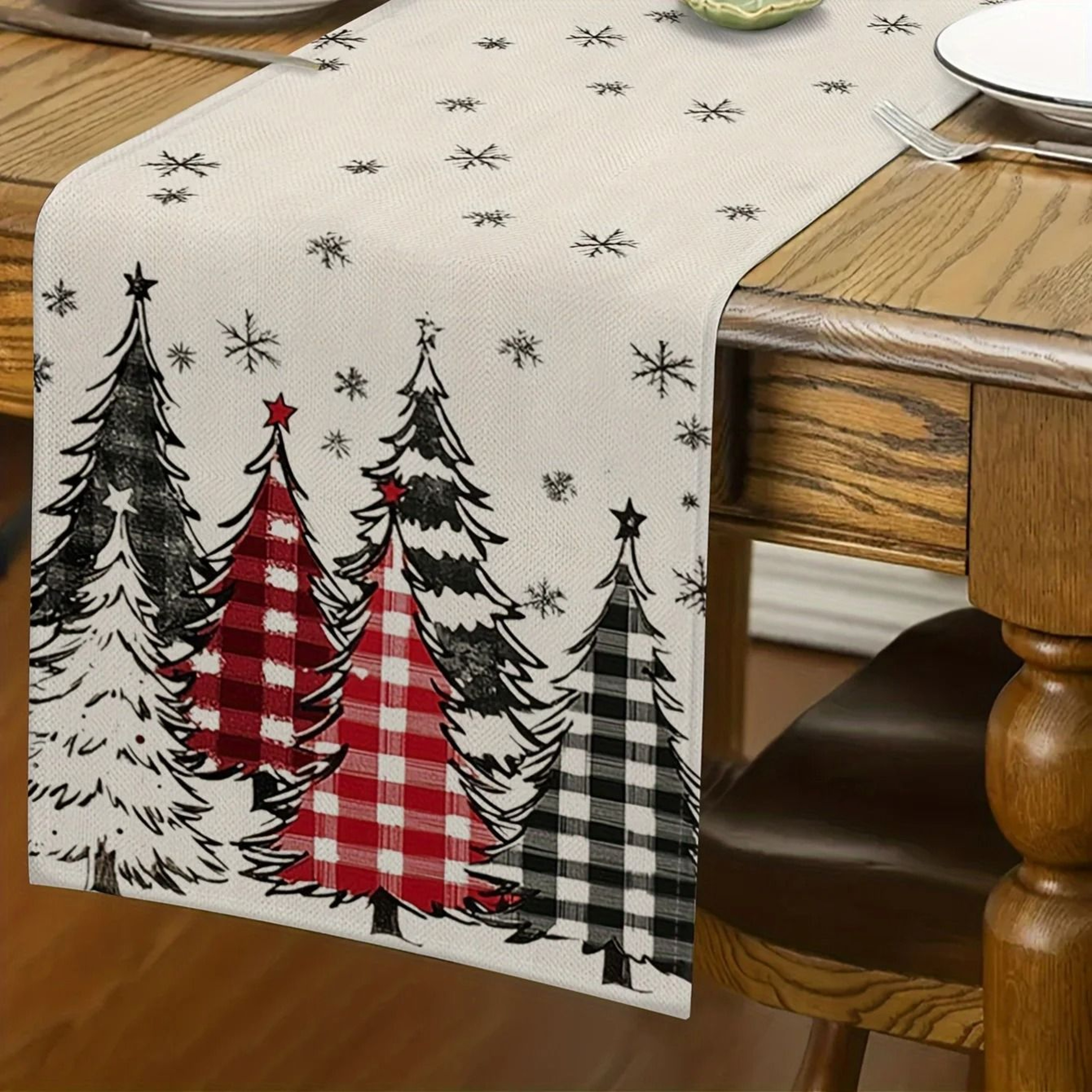 Retro Plaid Christmas Table Runner Festive Holiday Dining Decor 9