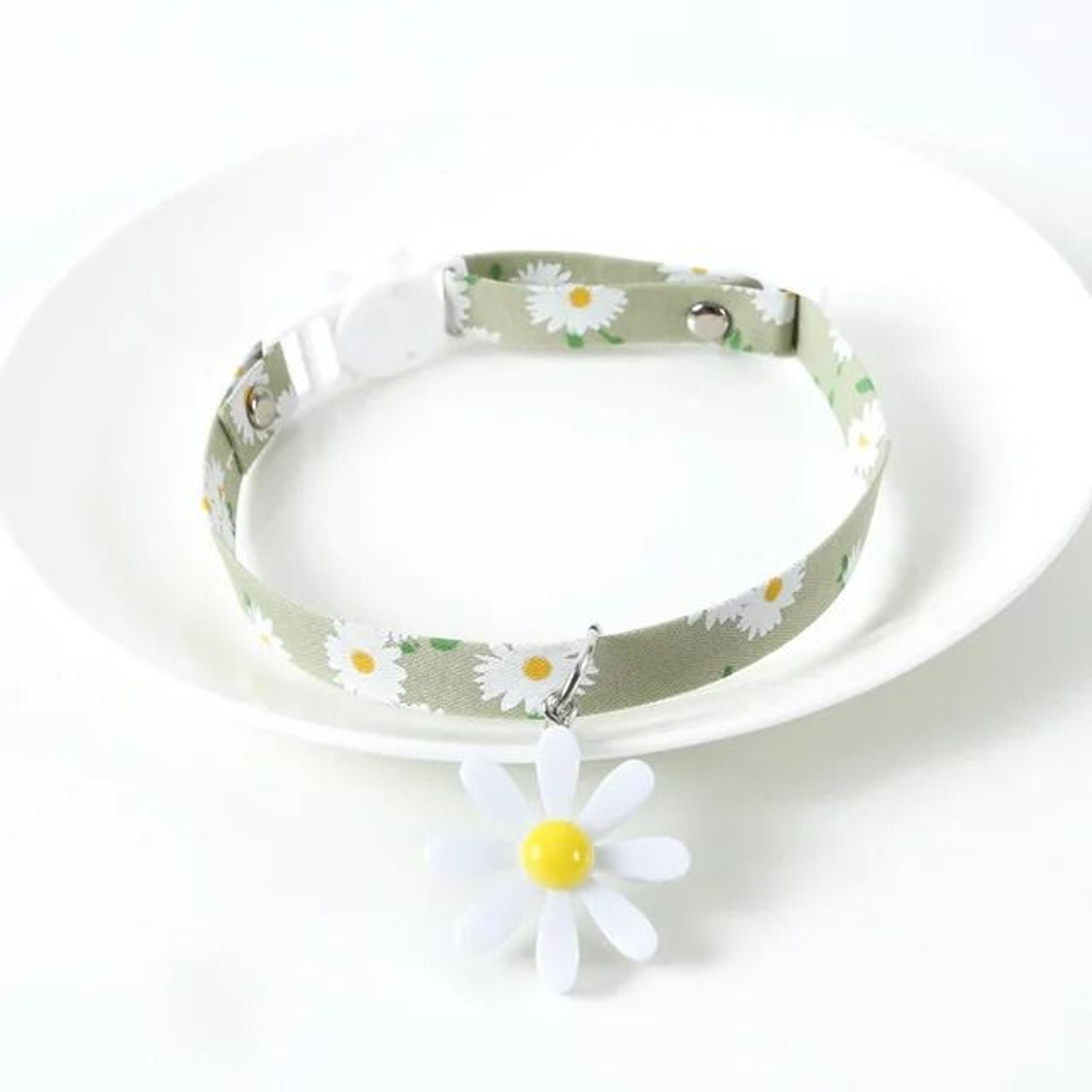 Adjustable Kitten Collar Breakaway Cat Collar With Bell For Cats Puppies And Small Pets 9