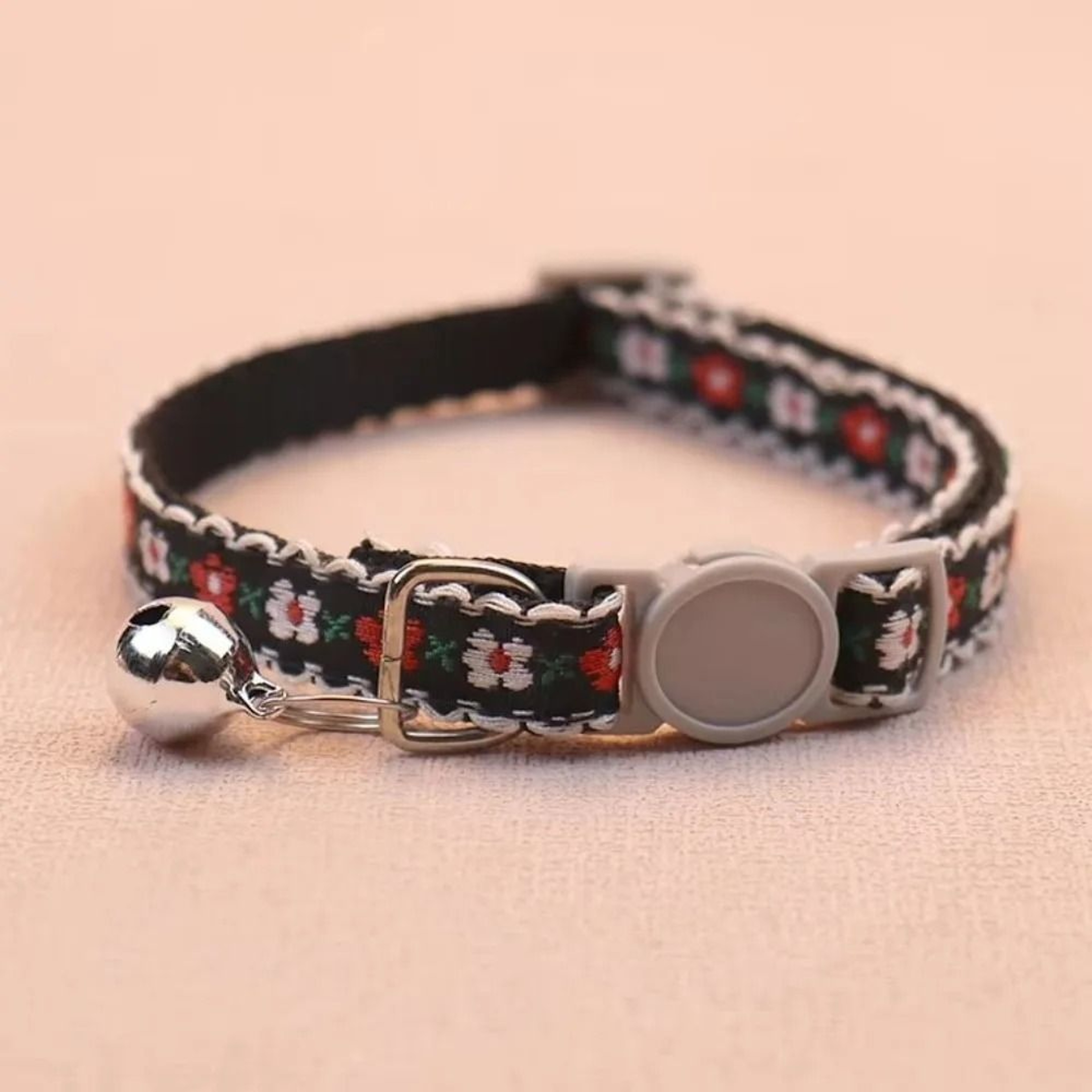 Floral Embroidered Cat Collar Adjustable Lace Collar With Bell For Cats And Kittens 0