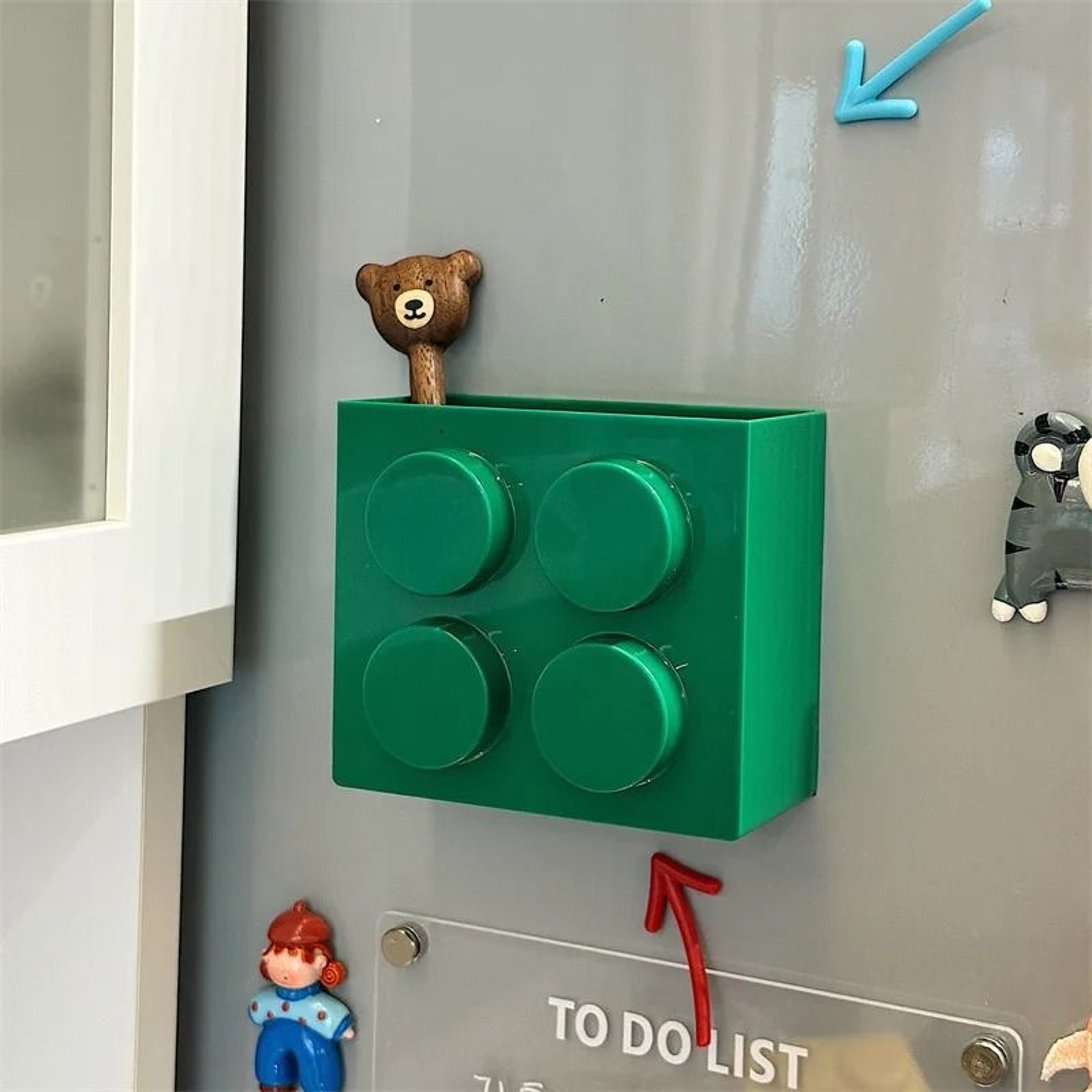 Magnetic Refrigerator Storage Box And Wall Mounted Organizer 1