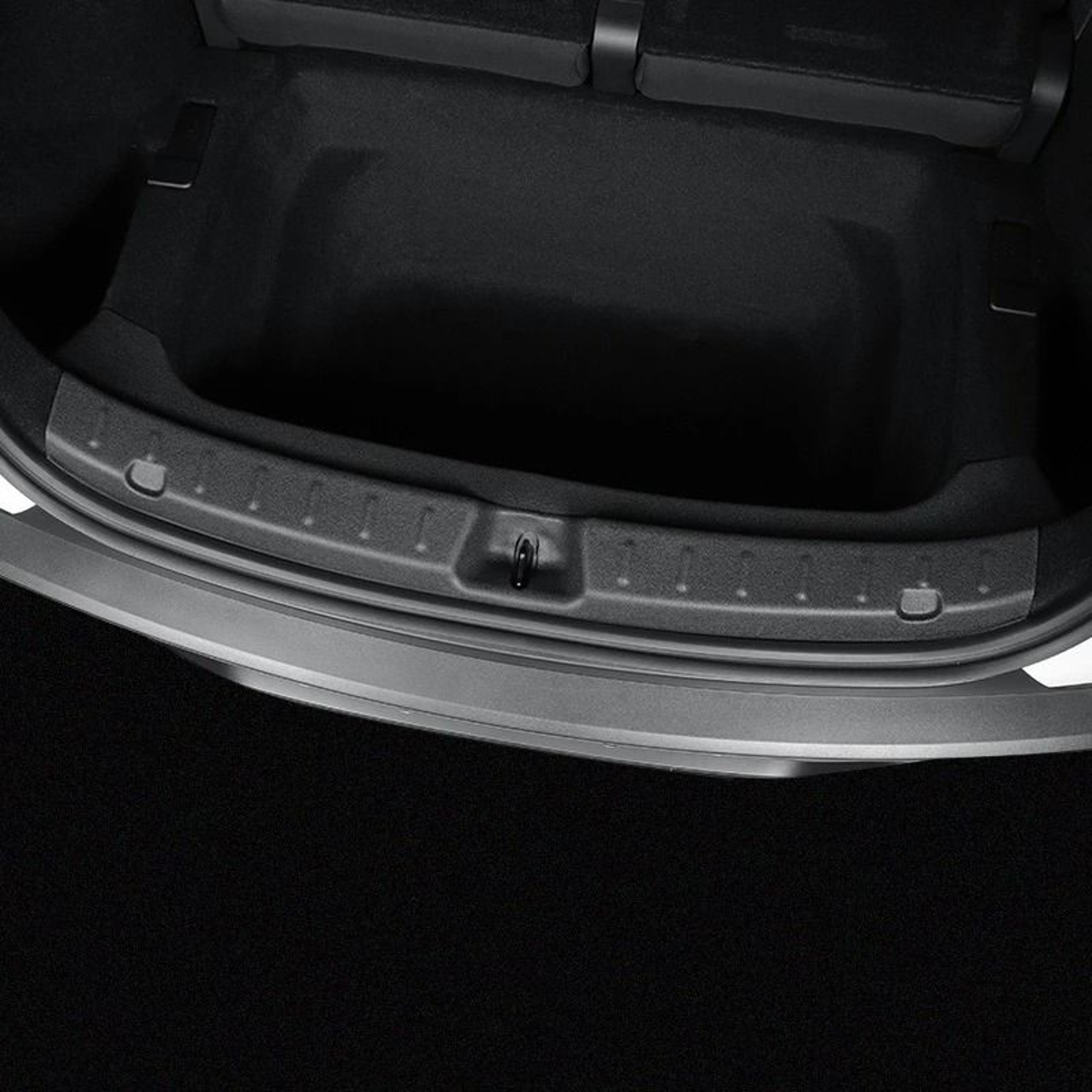 Tesla Model Y Juniper TPE Trunk Sill Anti Scratch Protector 2