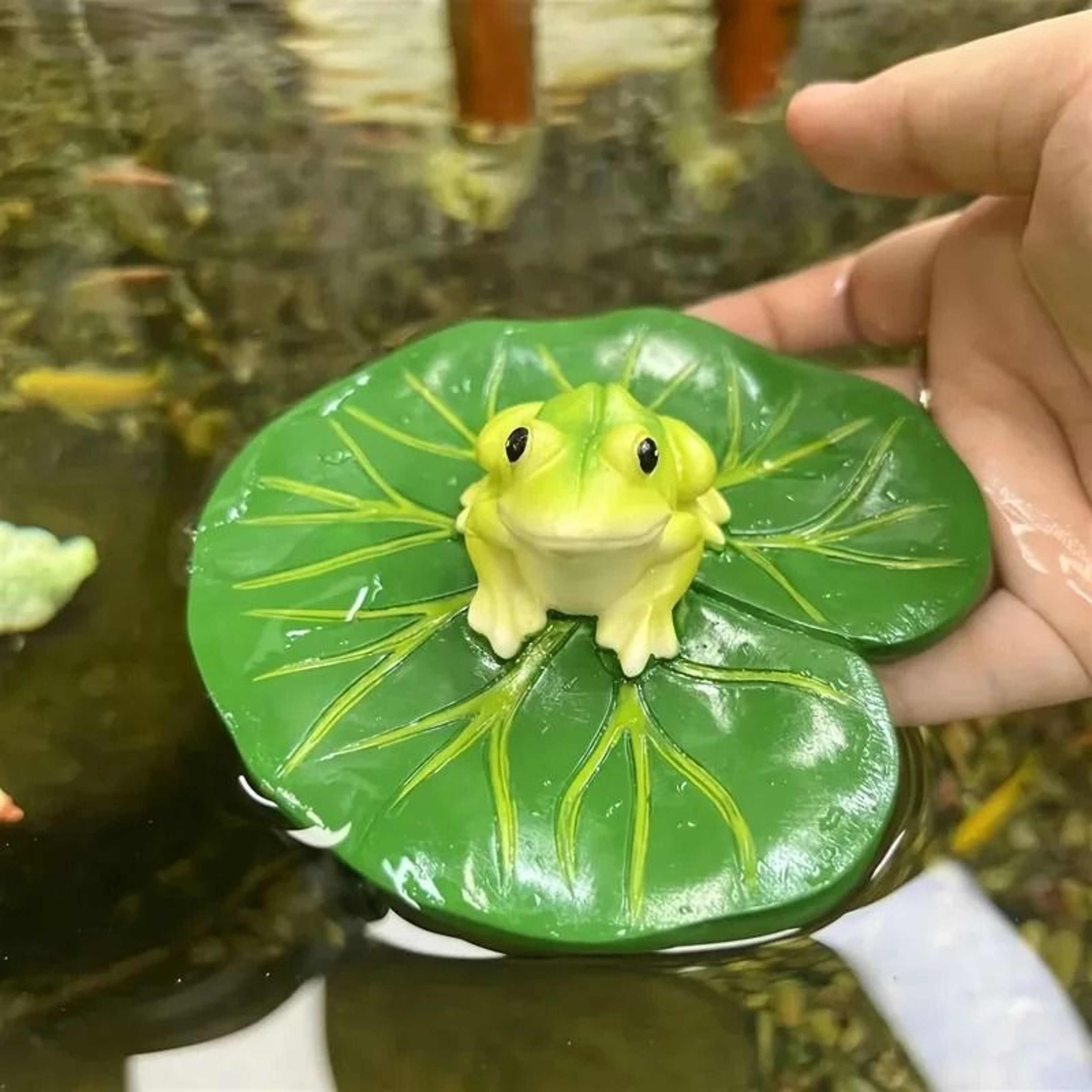 Cute Floating Frog Pond Decoration For Garden Pool Yard Water Feature Display 2