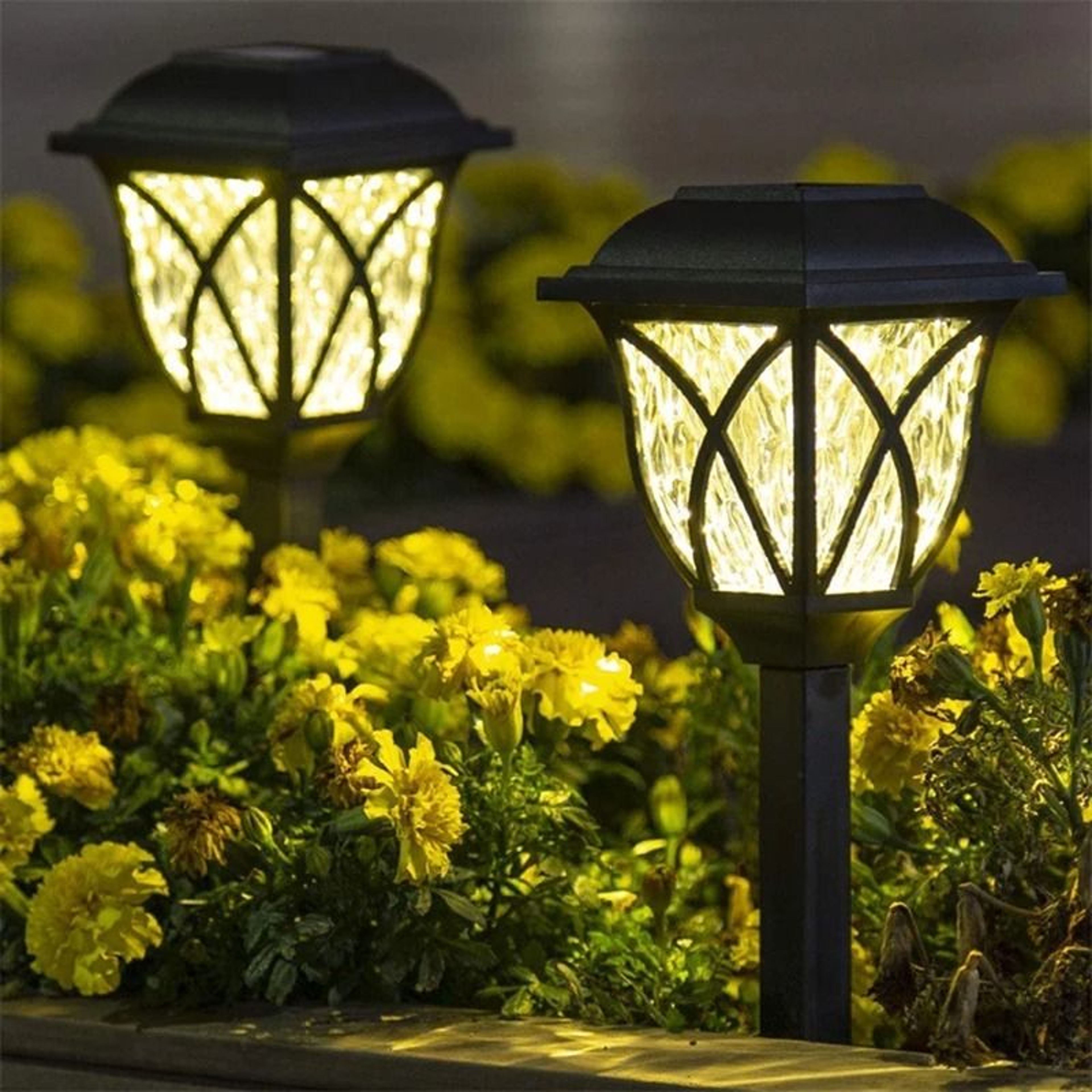 Retro Solar Pathway Lights With Warm Glow For Garden Walkway And Patio 4