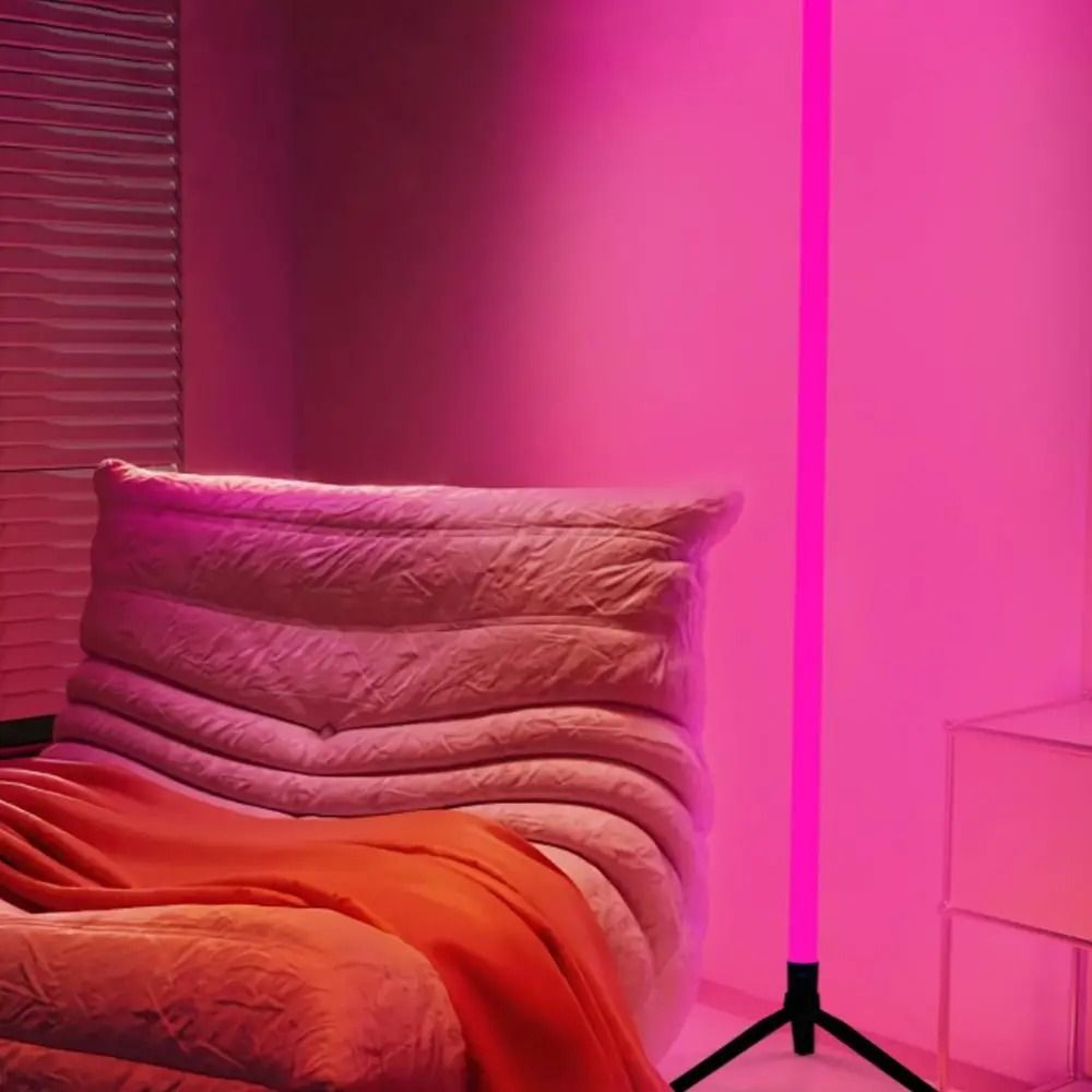 LumiFlow Bluetooth RGB Floor Lamp 5