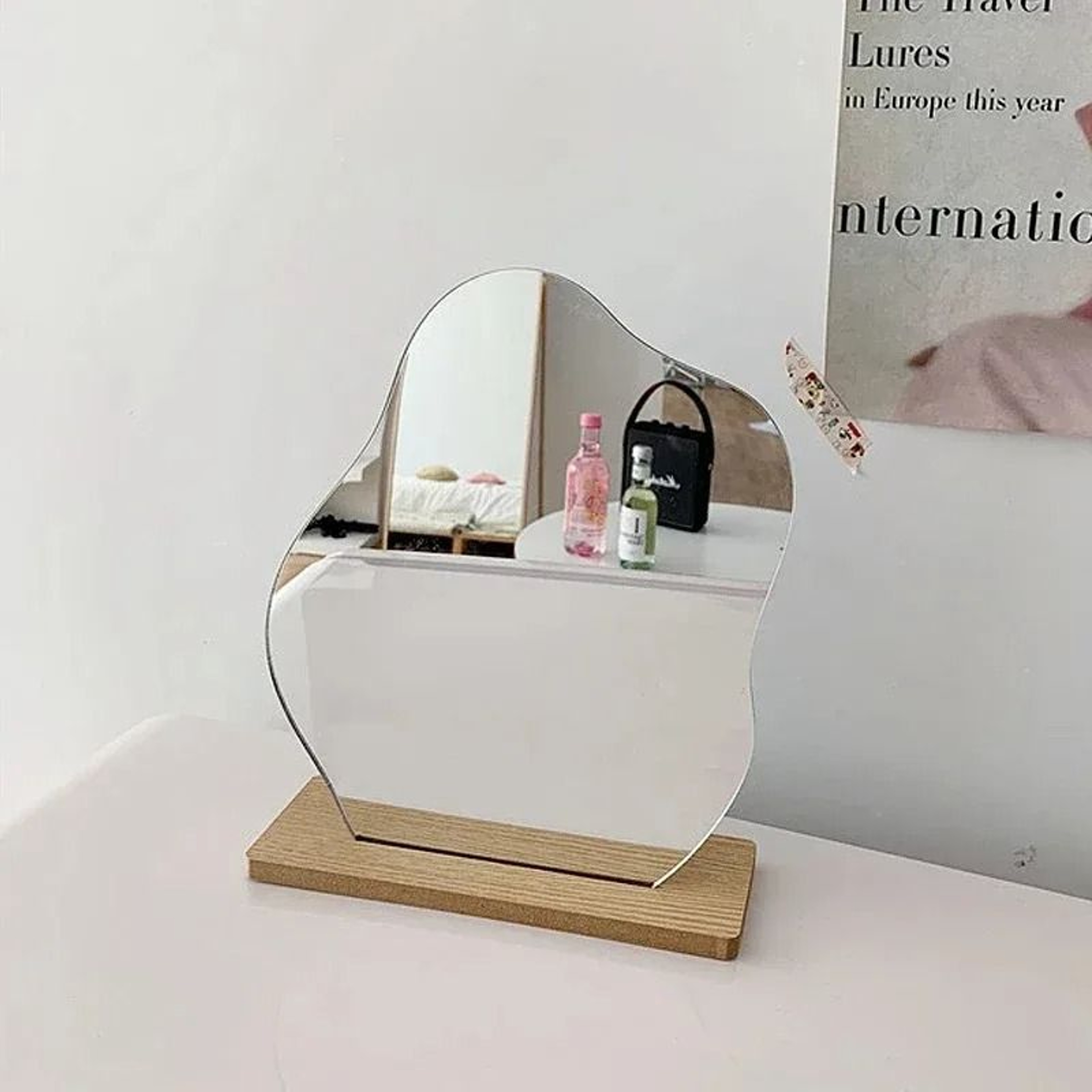 Modern Irregular Acrylic Vanity Mirror Wooden Base Desktop Makeup Decor Mirror 3