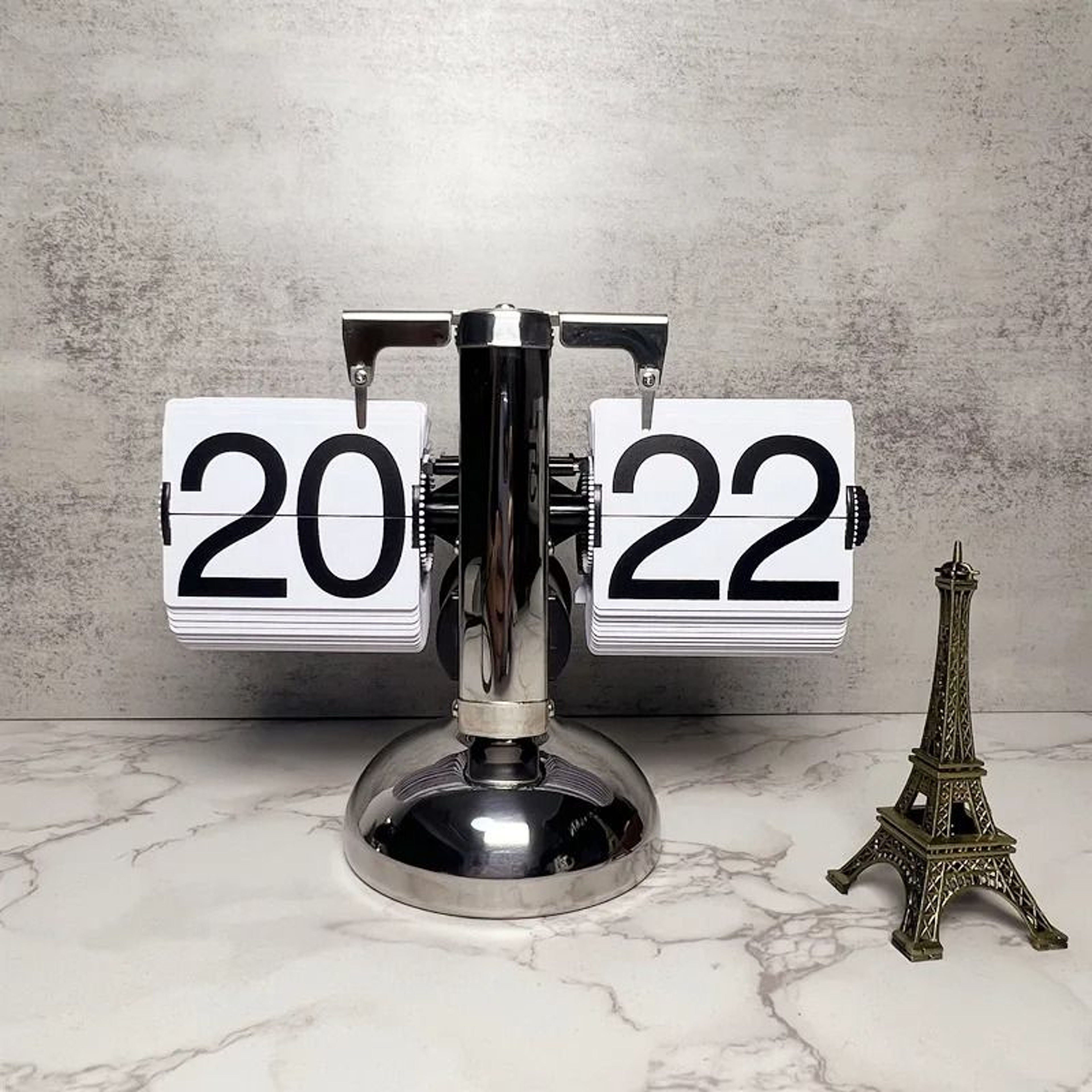Vintage Automatic Flip Down Clock Retro Quartz Desk Clock 4