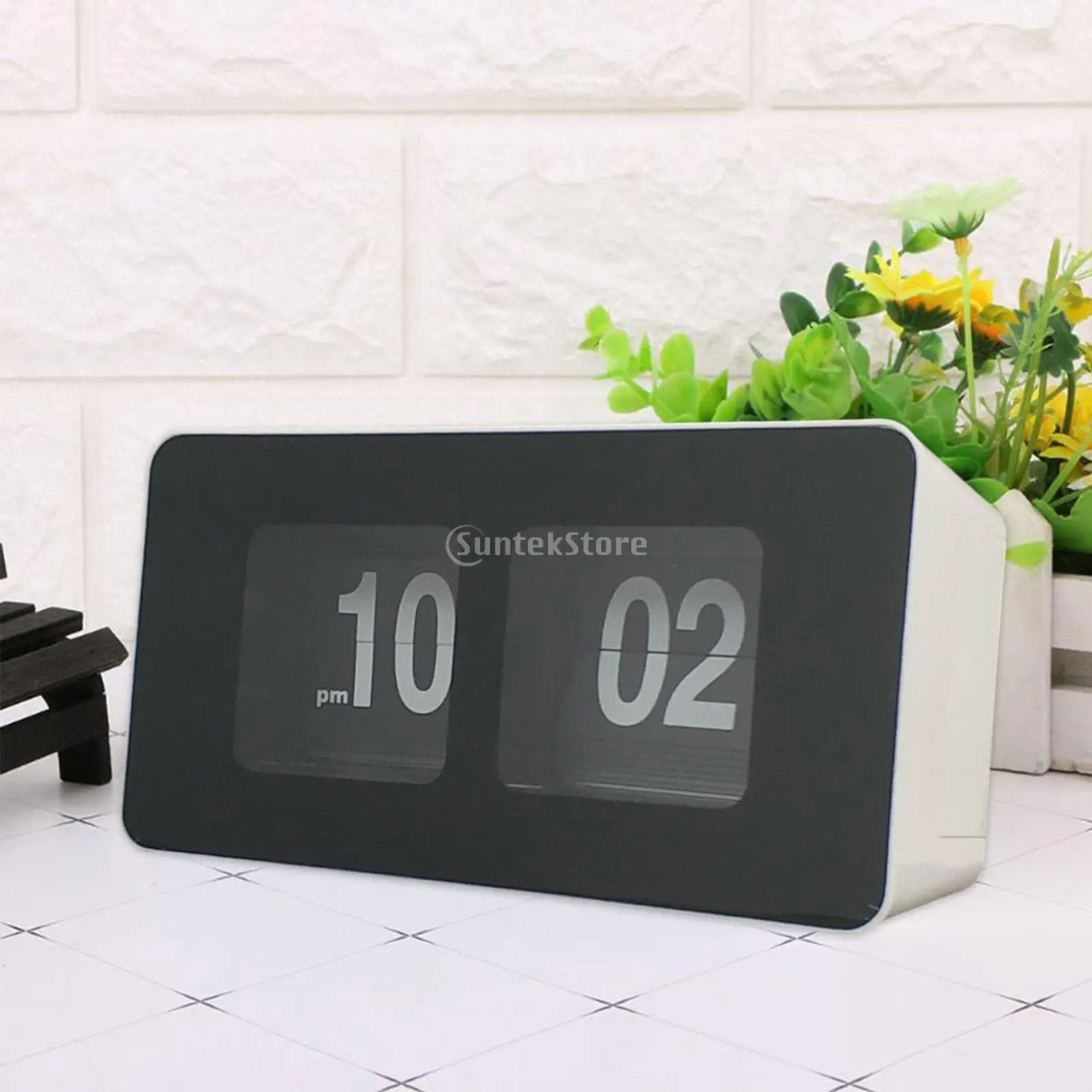 Retro Auto Flip Wall And Desk Clock With Large Display 7