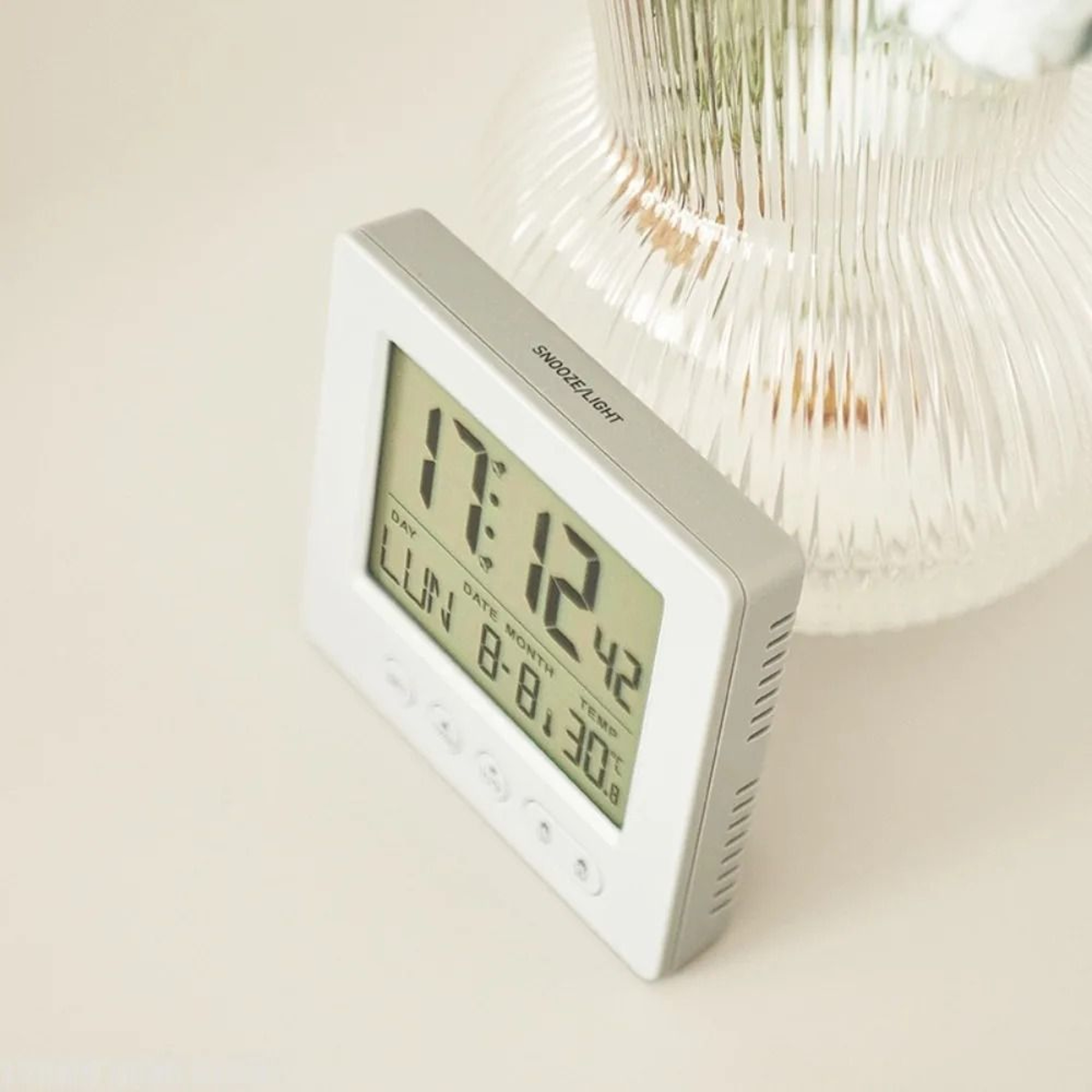 Compact Digital Alarm Clock With Thermometer And Dual Alarms 8