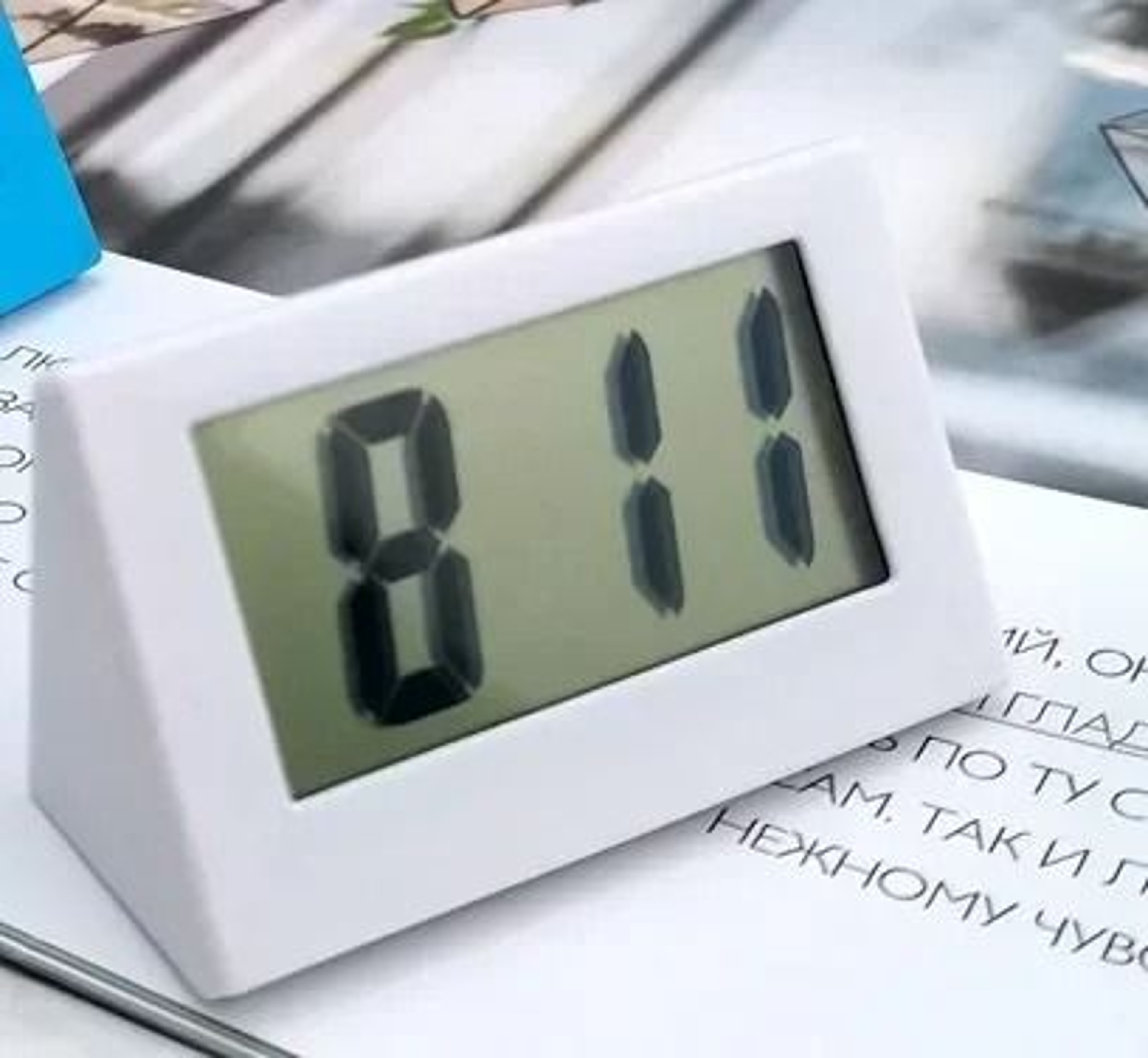 Mini Digital Hygrometer Clock With Temperature And Humidity Display 4