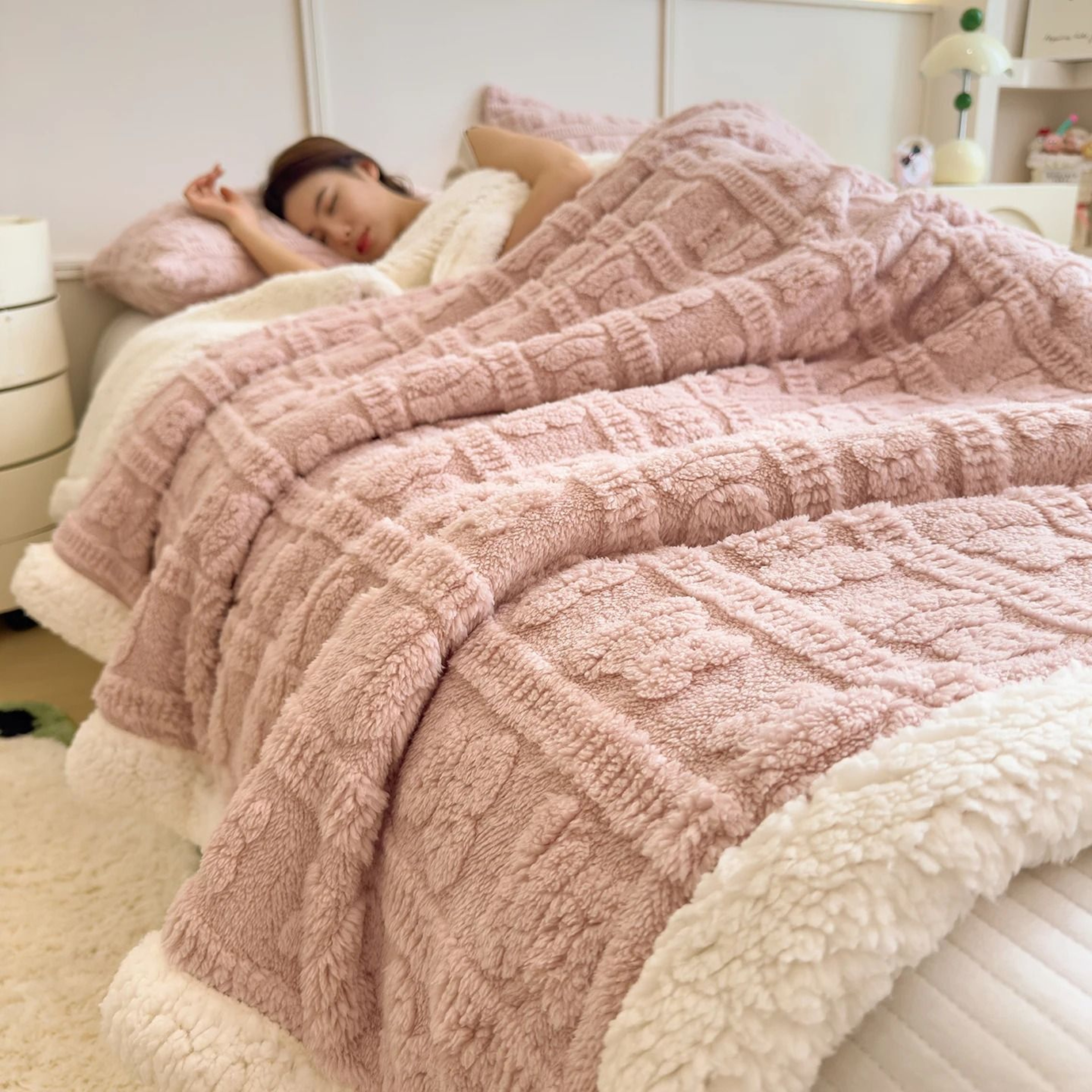 Thick Coral Fleece Winter Blanket Soft Lamb Wool Sofa Throw 5