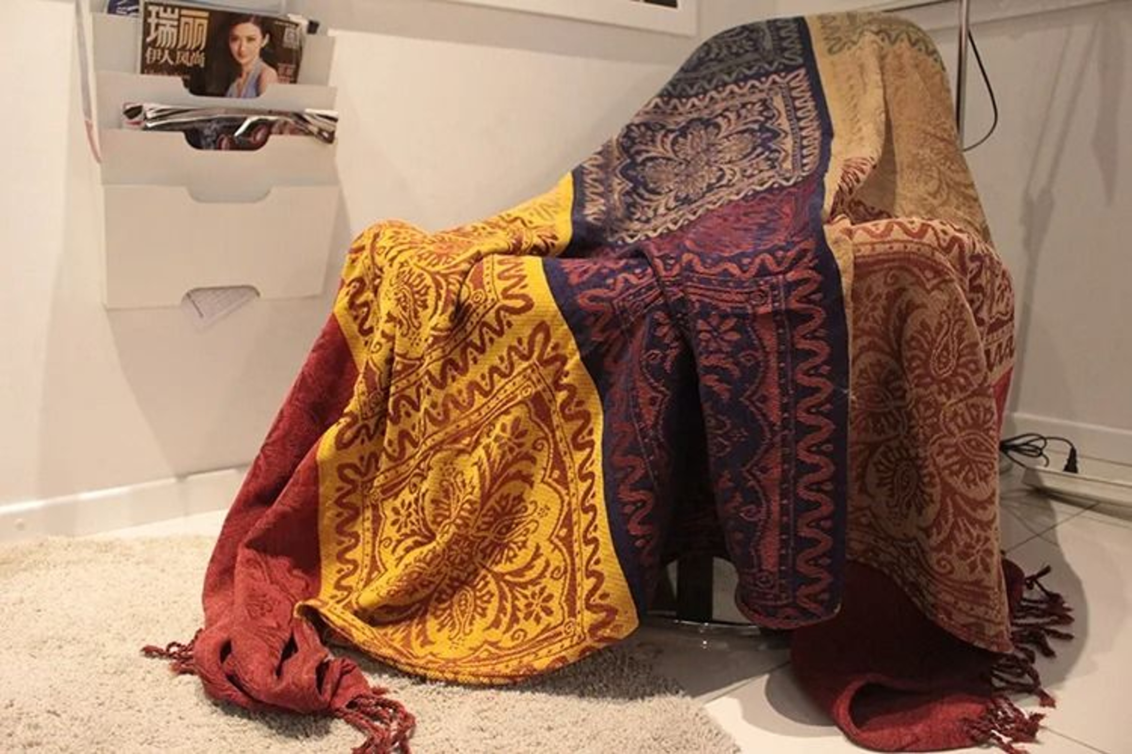 Bohemian Chenille Throw Blanket With Tassels 4