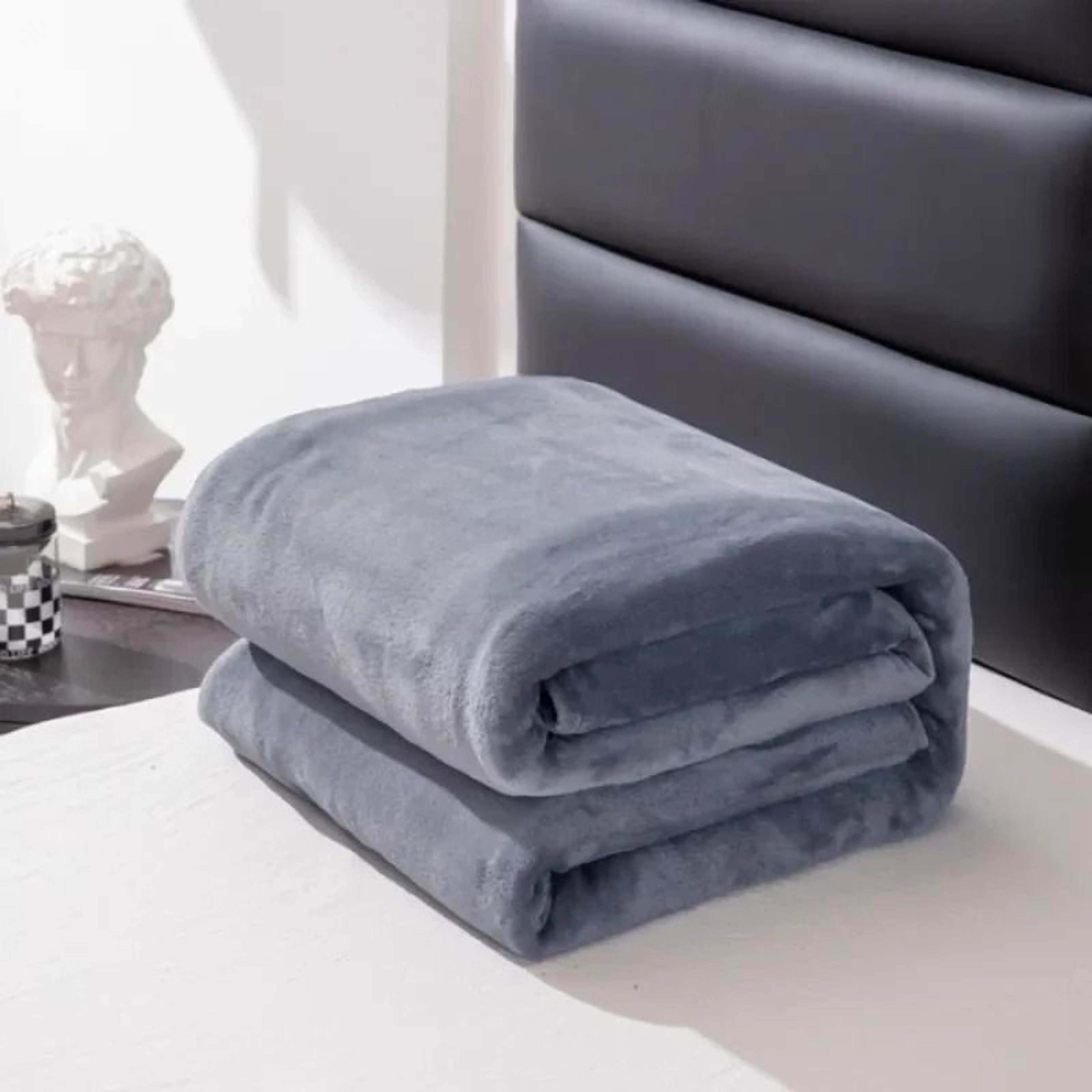 Thick Plush Fleece Blanket Soft Warm Solid Color Throw 3