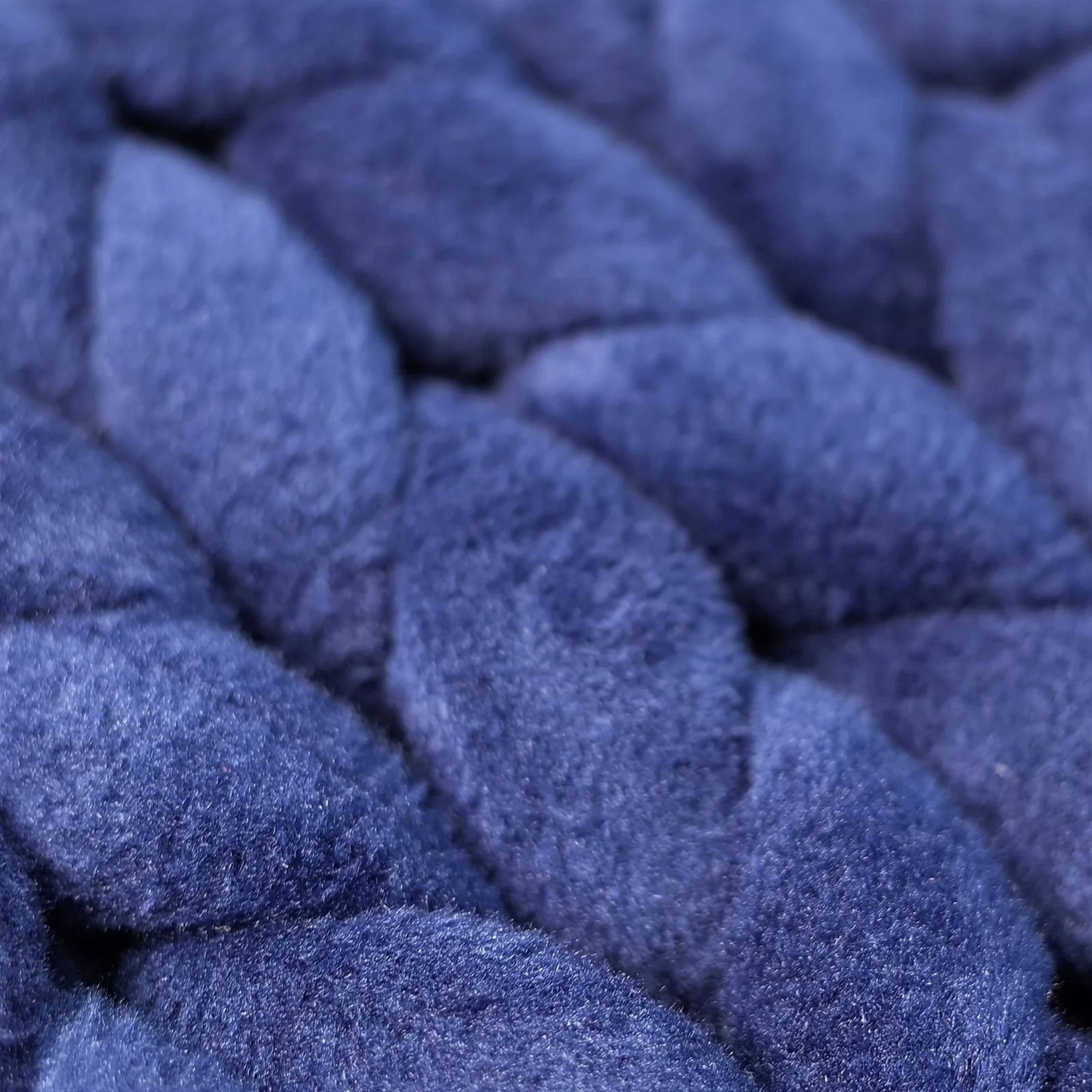 Chunky Knit Weighted Blanket Soft Breathable Queen Size Throw 14