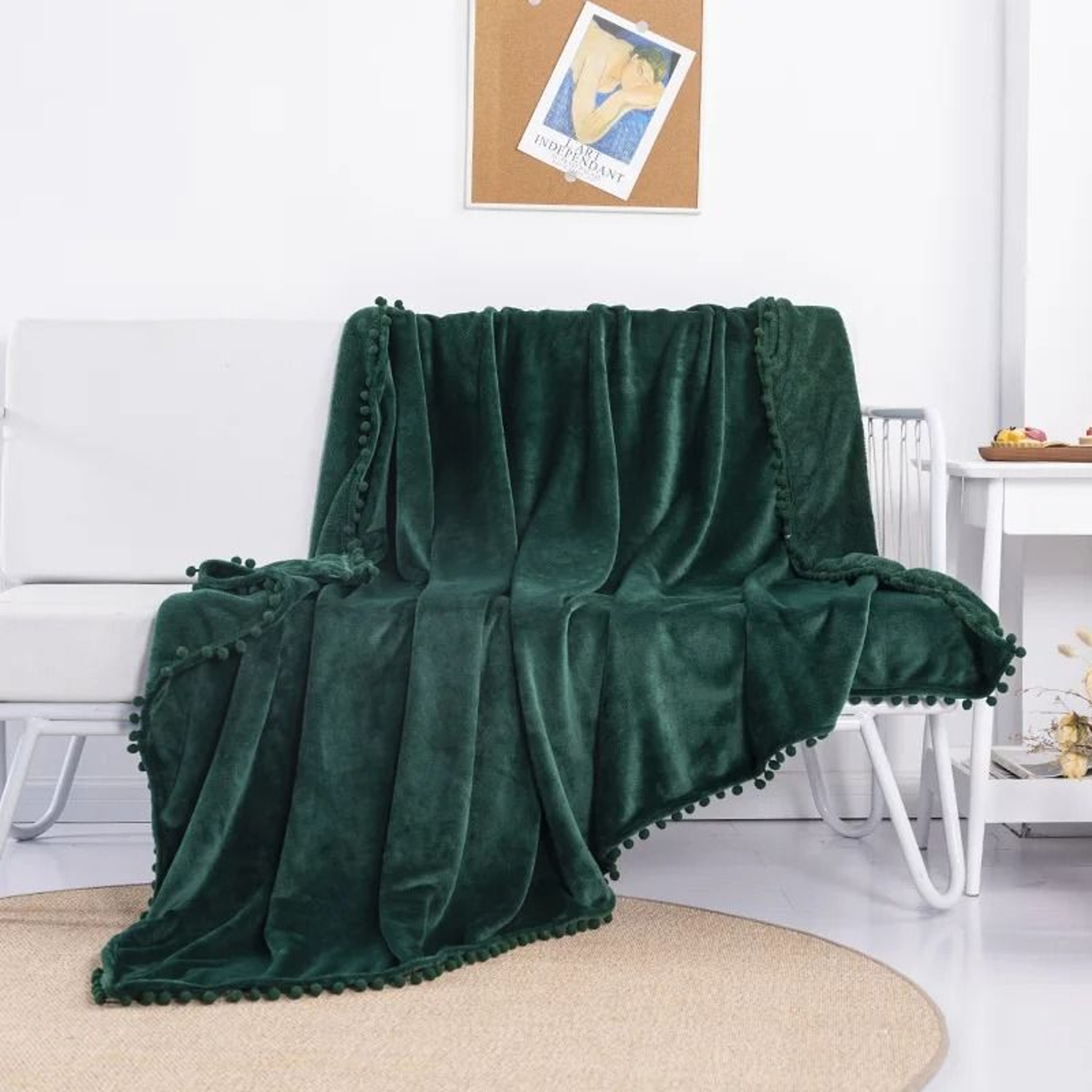Christmas Green Fleece Throw Blanket With Pom Fringe 2