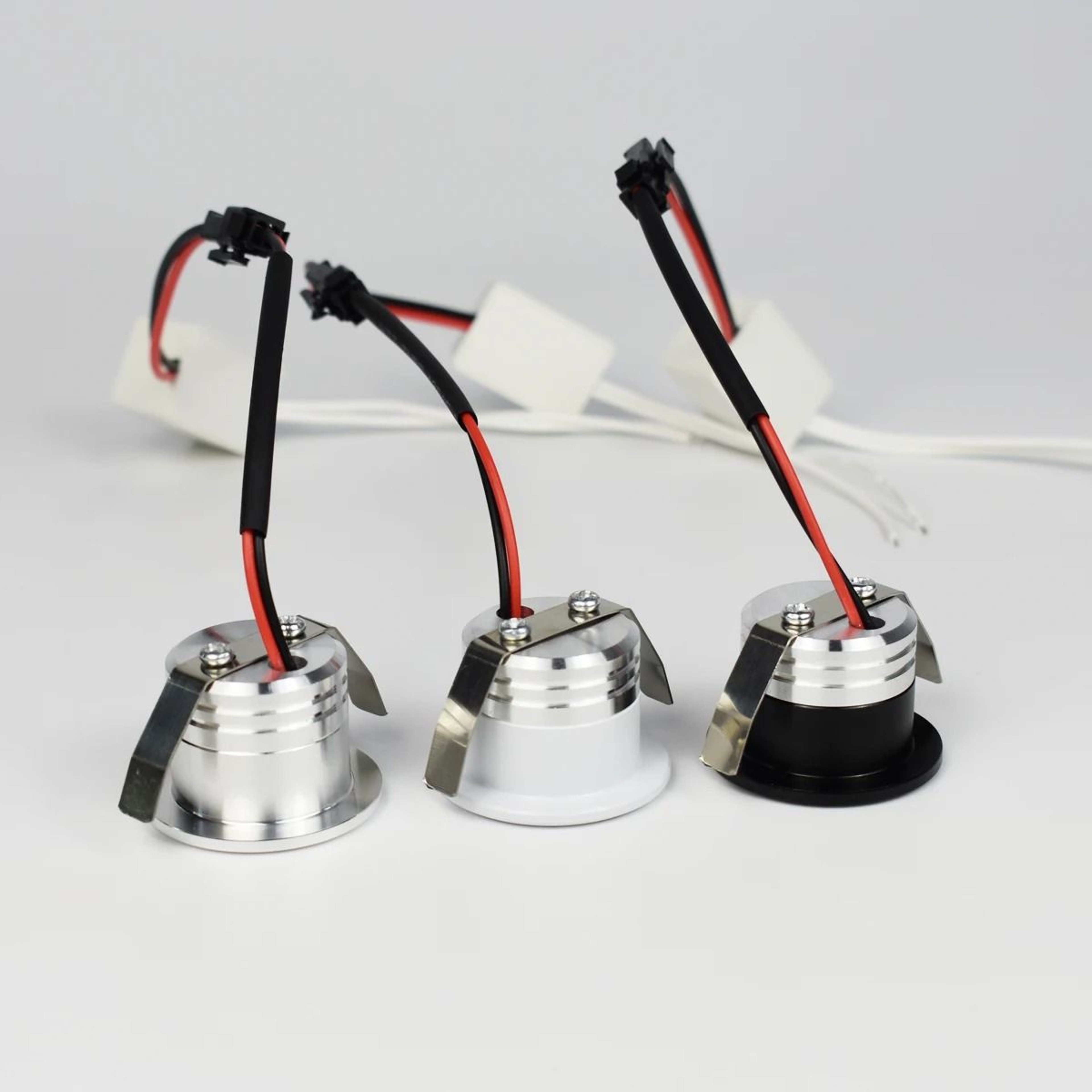 Compact 3W AntiFog COB Ceiling Spotlight With Adjustable Brightness 5