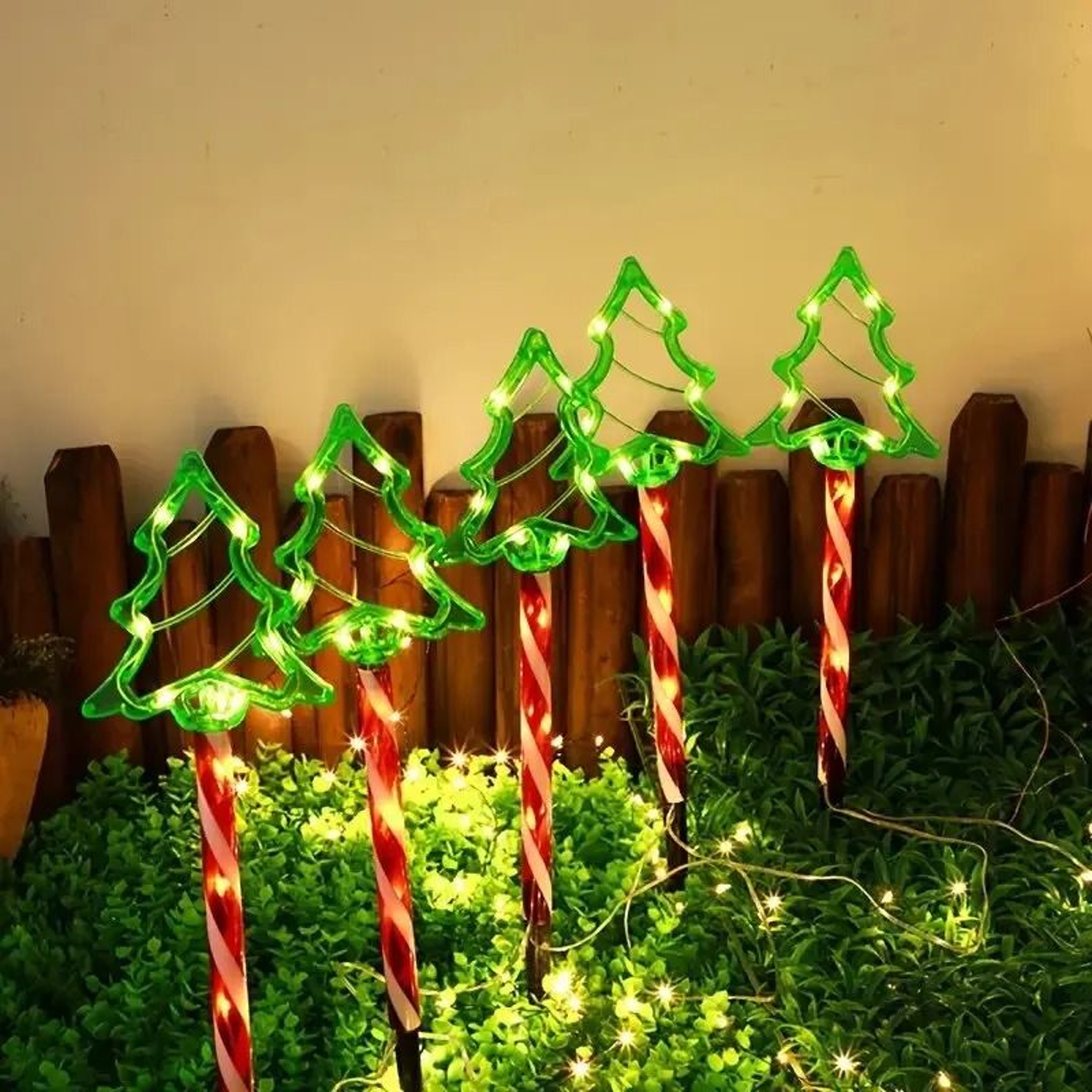 5Piece Solar Christmas Tree Stake Lights For Festive Outdoor Decor 6