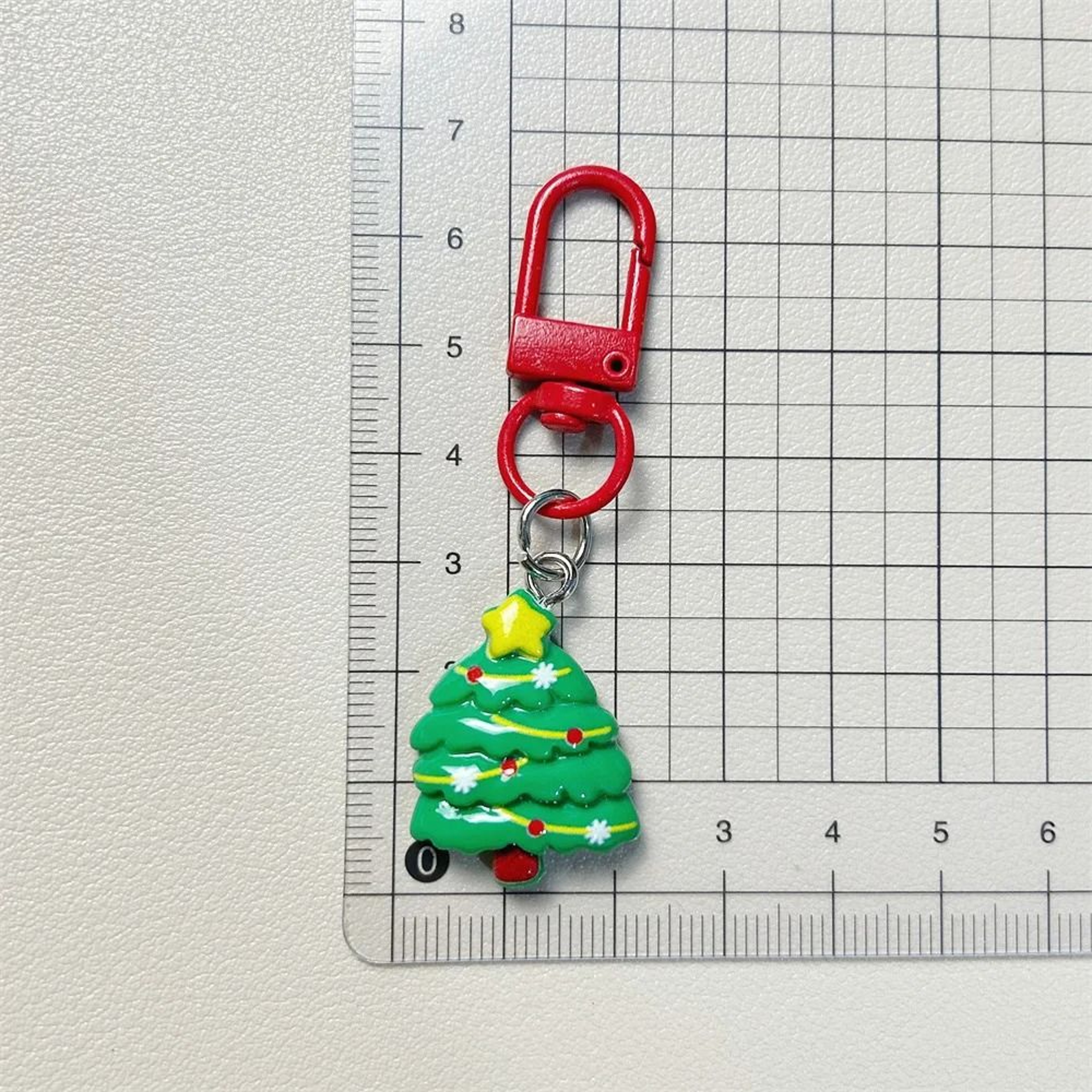 Cute Christmas Santa And Reindeer Keychain Set For Holiday Party Favors 6