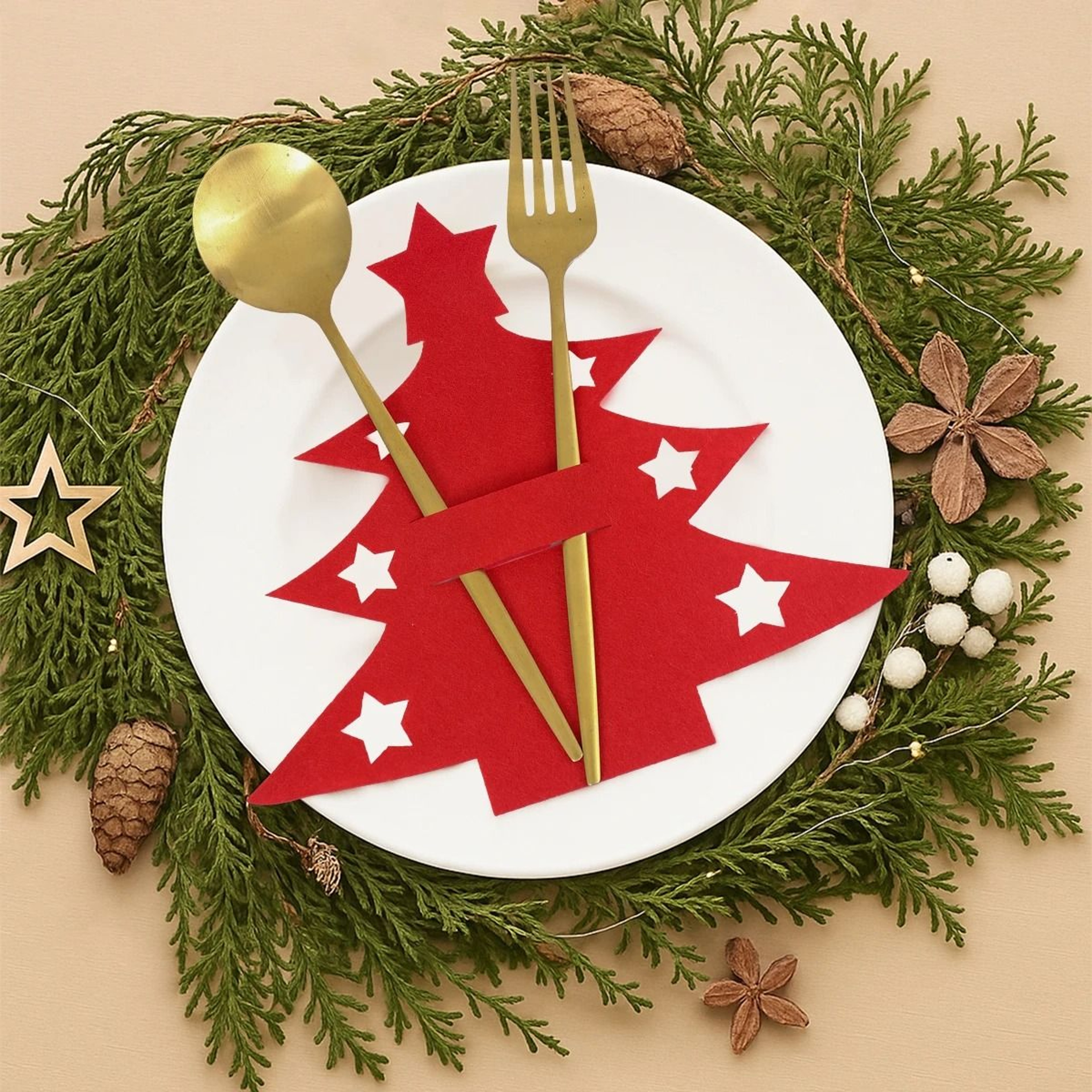 12Piece Christmas Felt Cutlery Holders With Tree And Snowflake Designs 0