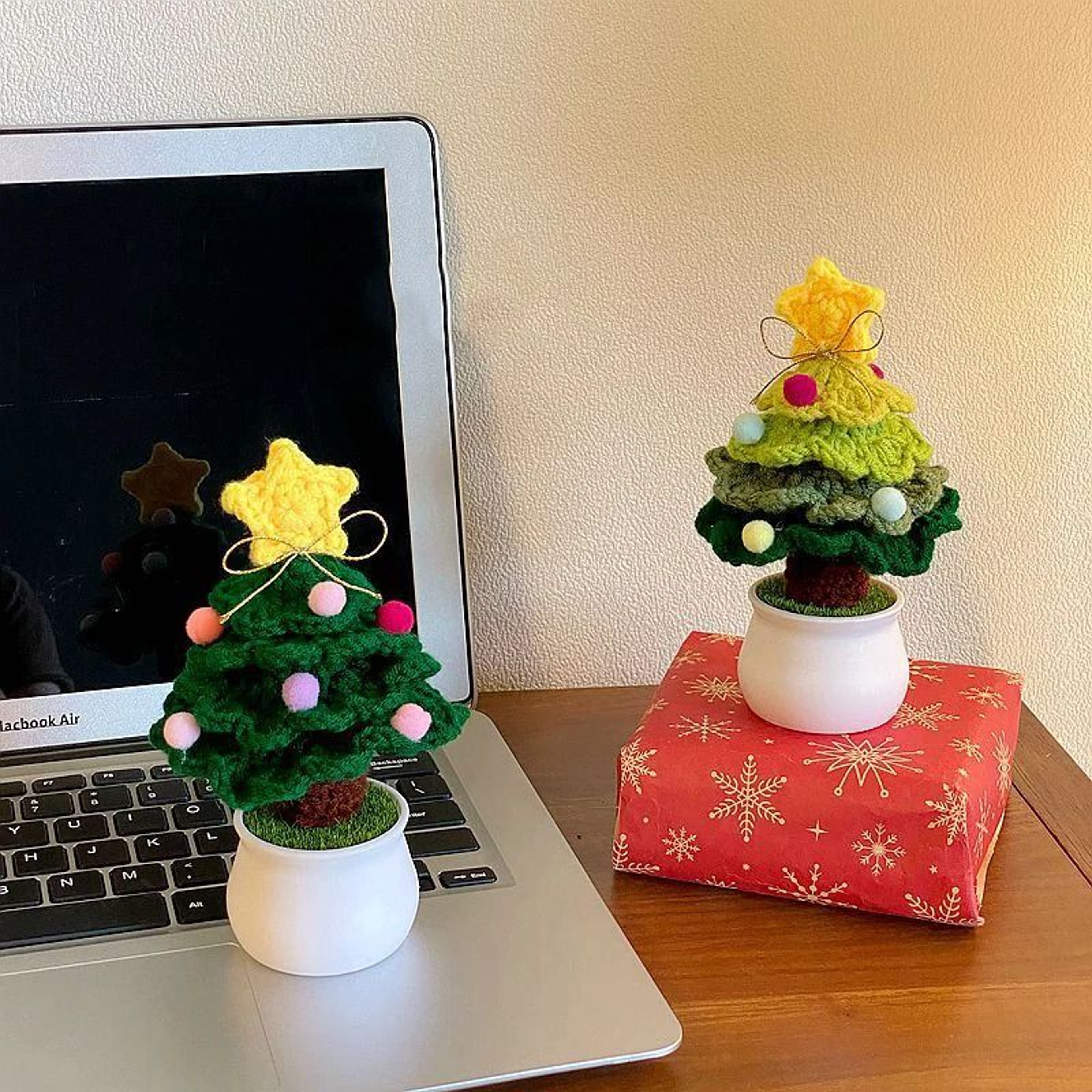 Handmade Crochet Christmas Tree Ornament For Cozy Holiday Tabletop Decor 9