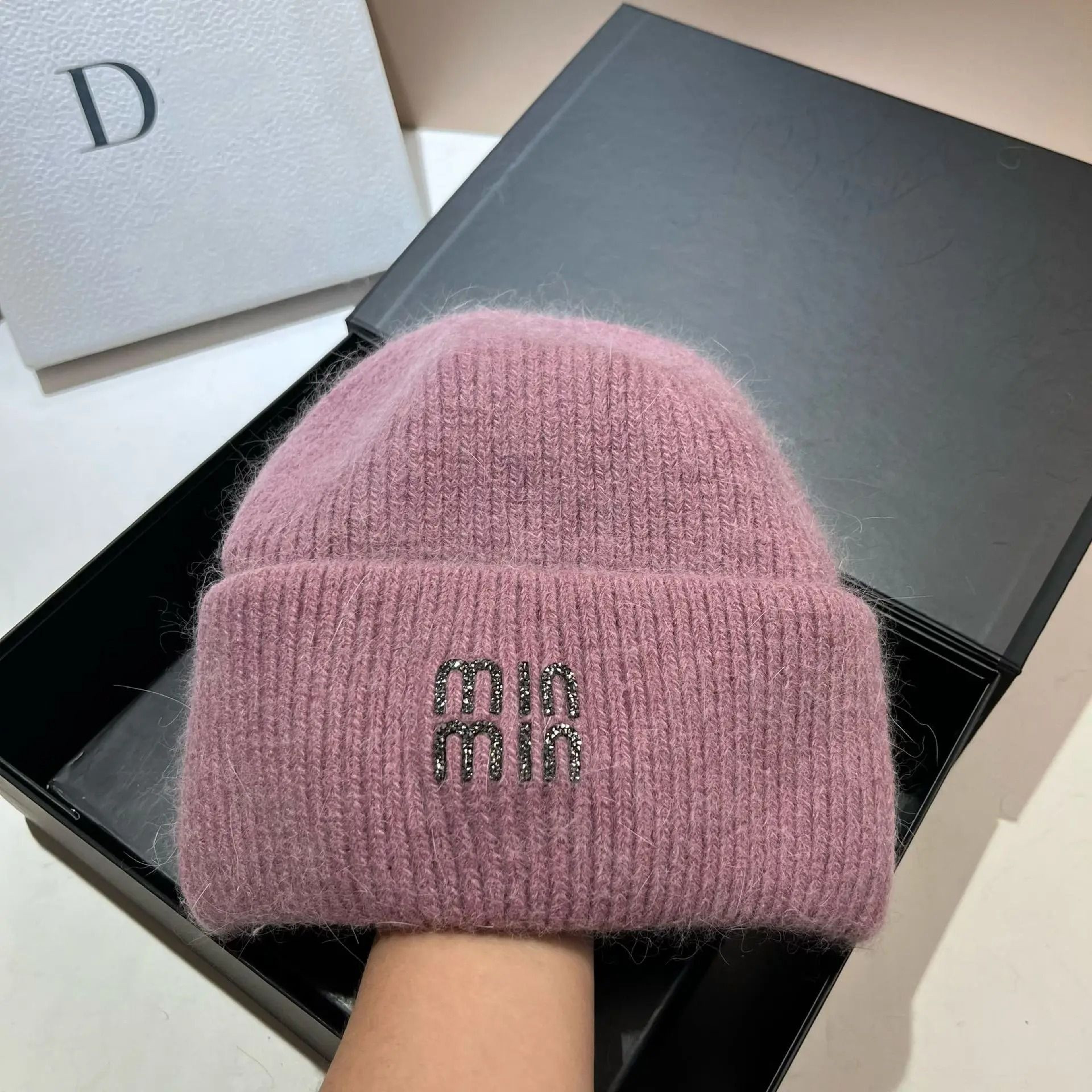 Cozy Korean Style Double Rolled Brim Knit Beanie For Winter Warmth 2