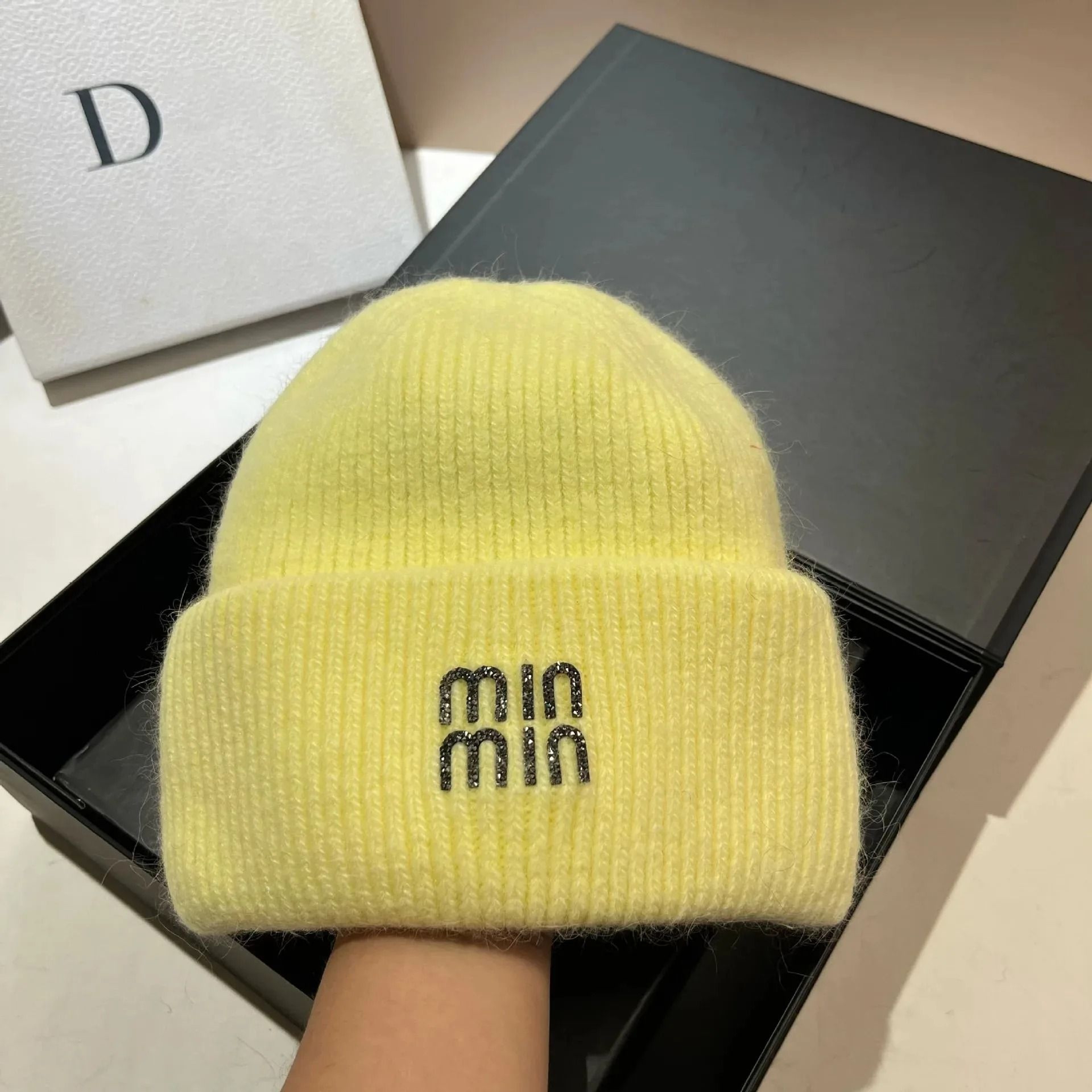 Cozy Korean Style Double Rolled Brim Knit Beanie For Winter Warmth 10