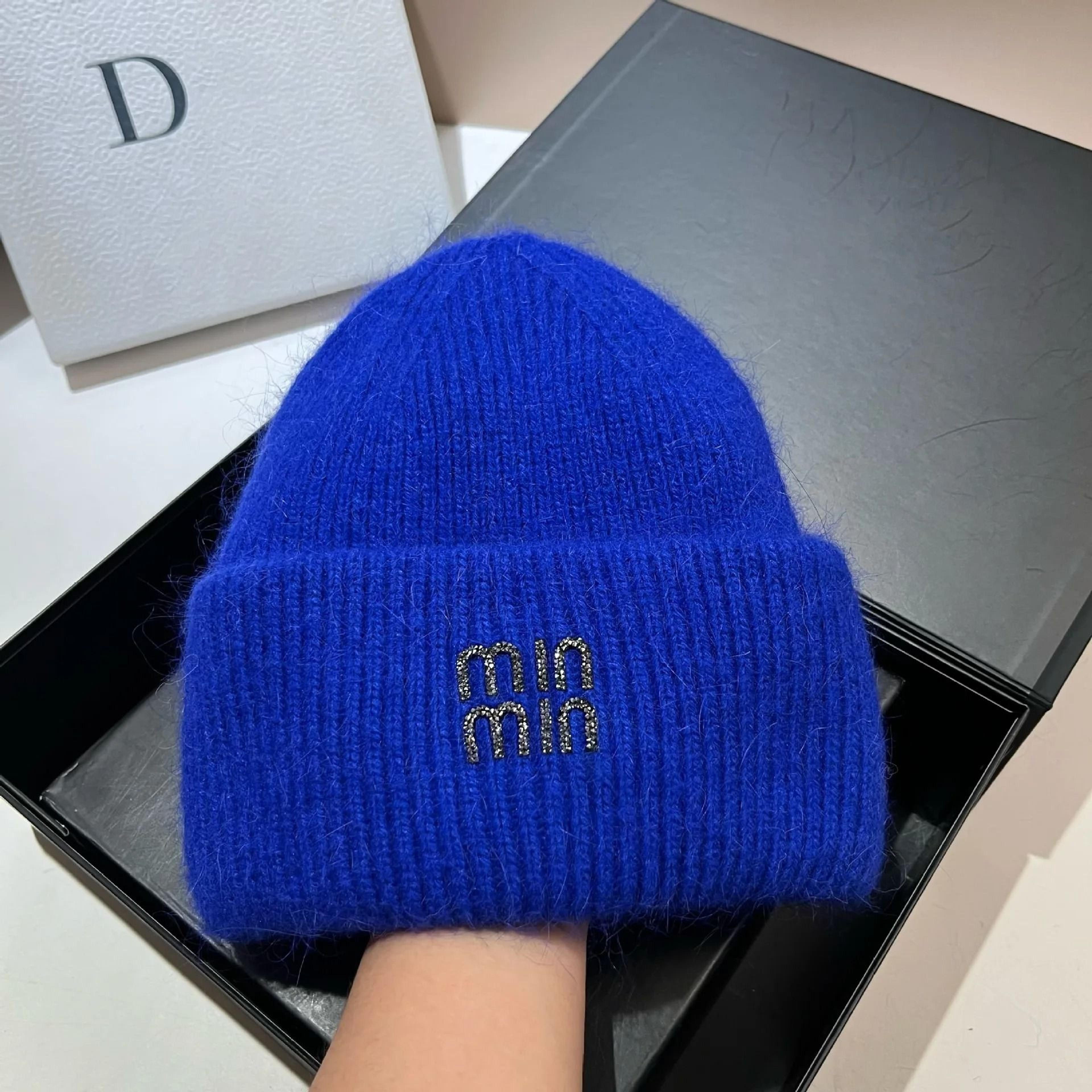 Cozy Korean Style Double Rolled Brim Knit Beanie For Winter Warmth 12