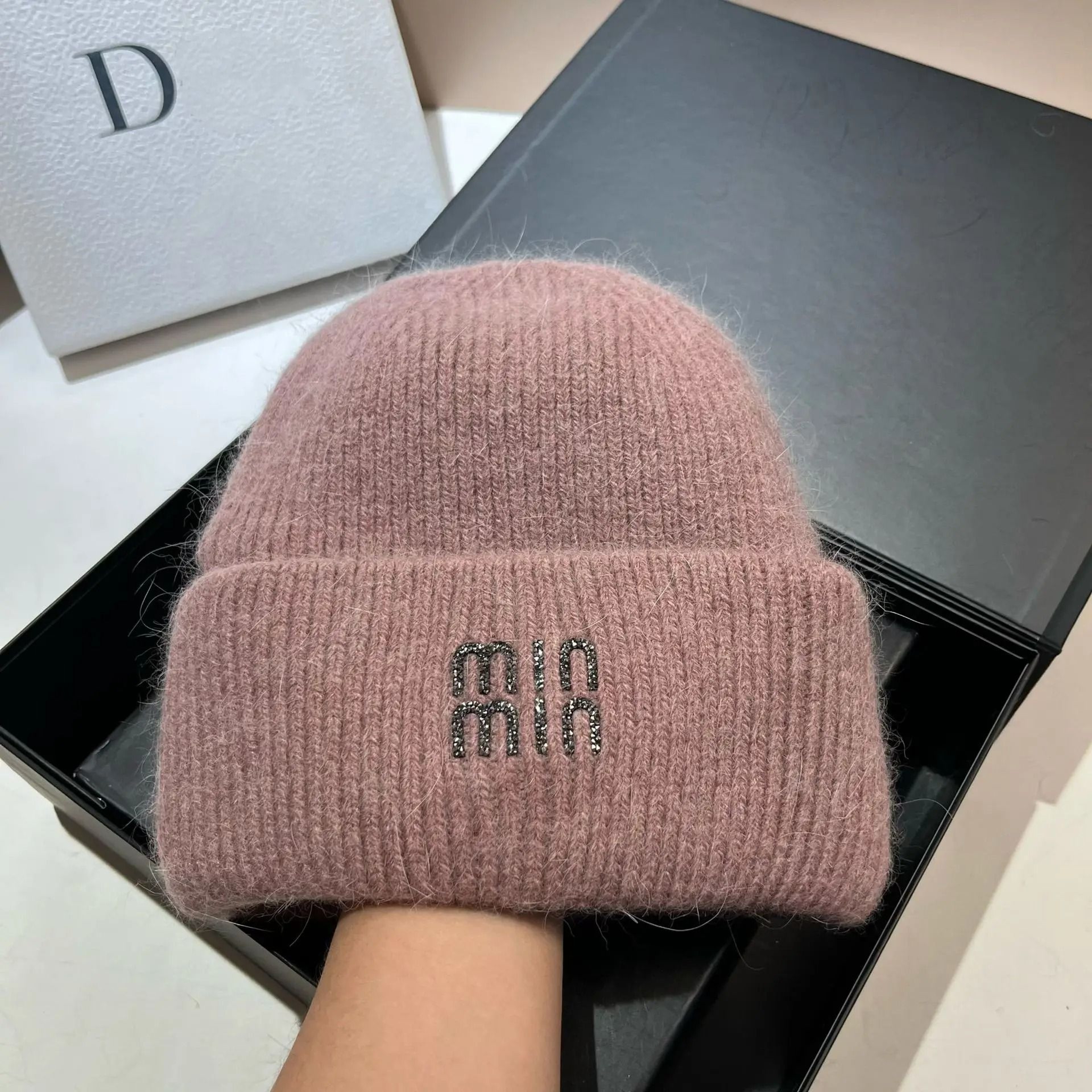 Cozy Korean Style Double Rolled Brim Knit Beanie For Winter Warmth 5